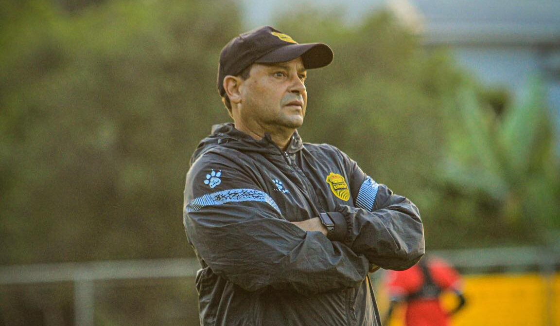 Jeaustin Campos explotó y renunció al Real España