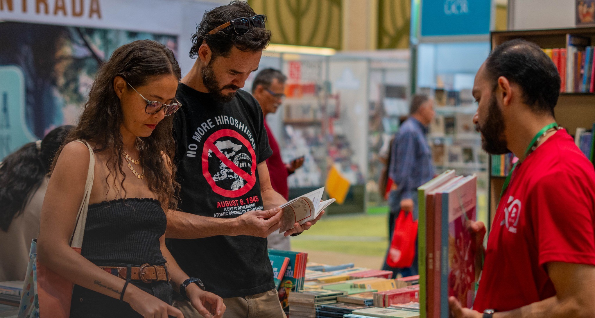 La Feria del Libro vuelve a la Antigua Aduana