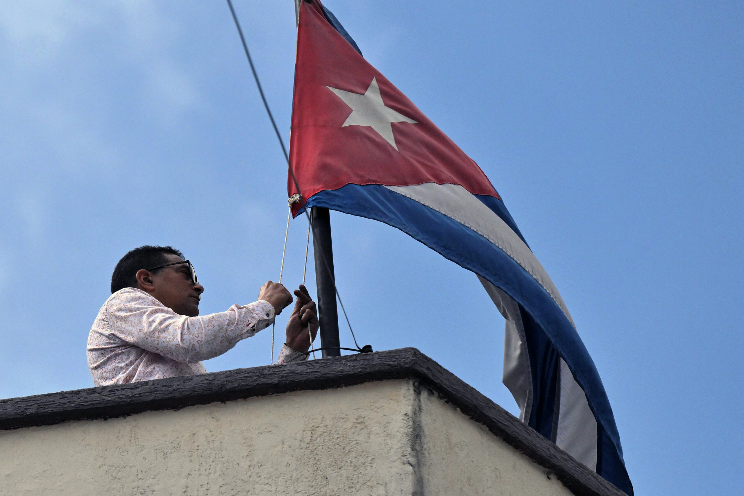 Gobierno de Cuba anuncia el indulto de 2.010 presos