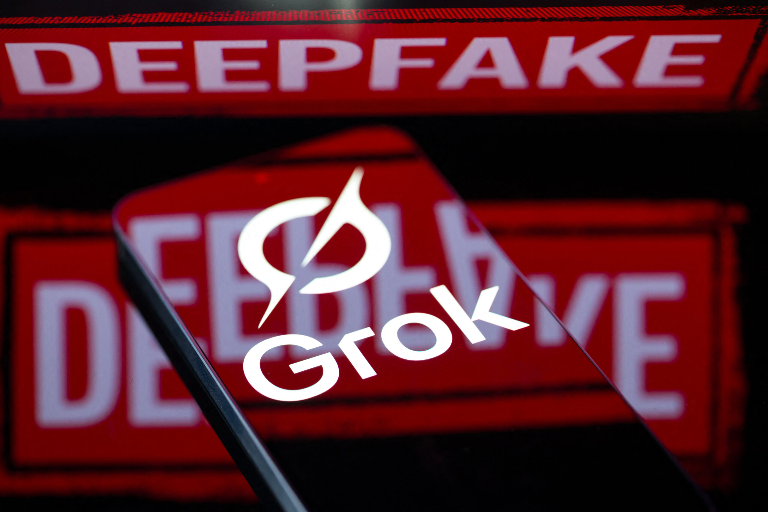 Con imágenes de Grok atacan a Dinorah Barquero y Claudia Dobles: deepfakes llegan a Costa Rica