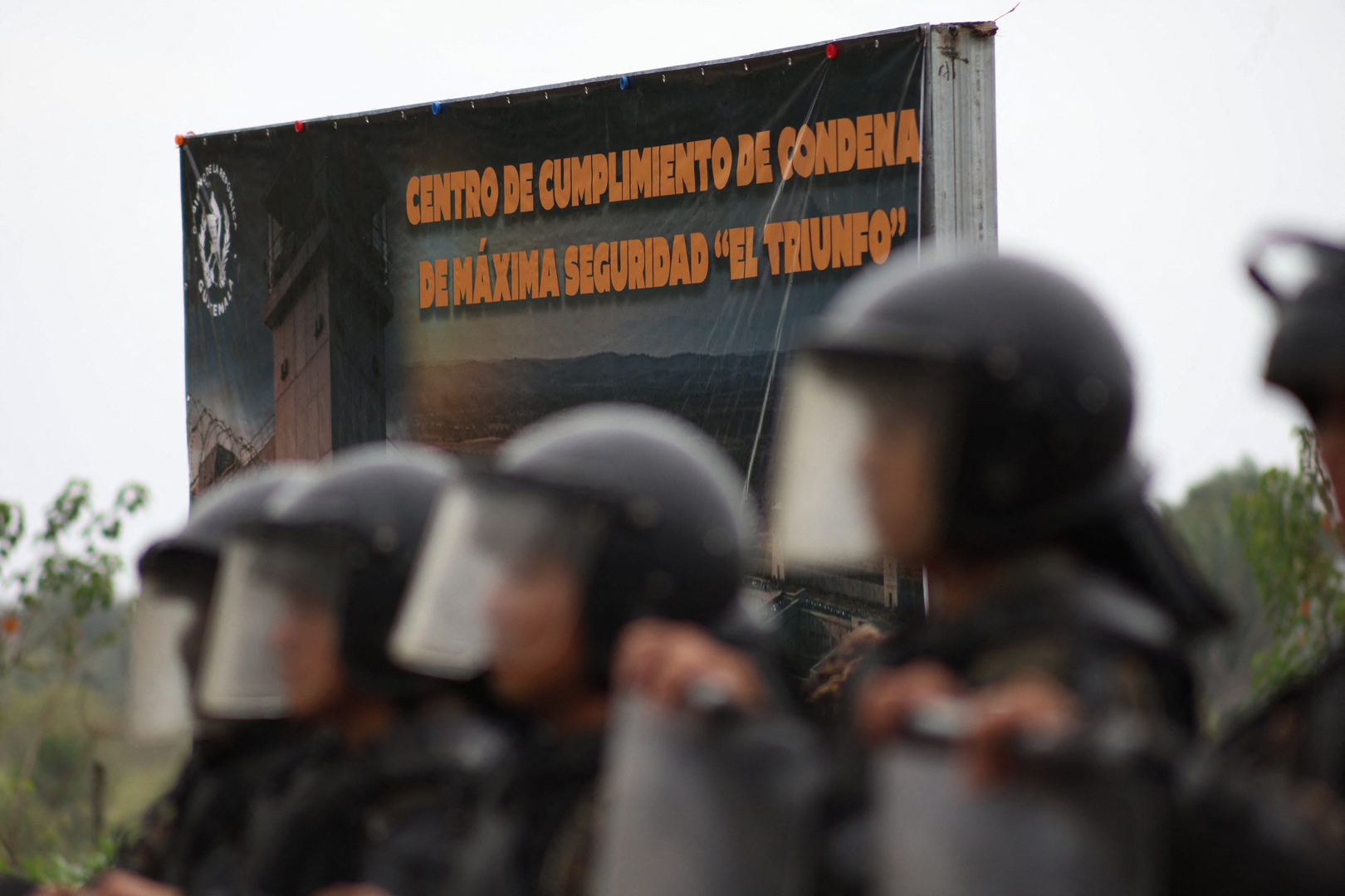 Guatemala construye cárcel para pandilleros sin igualar a la de Bukele