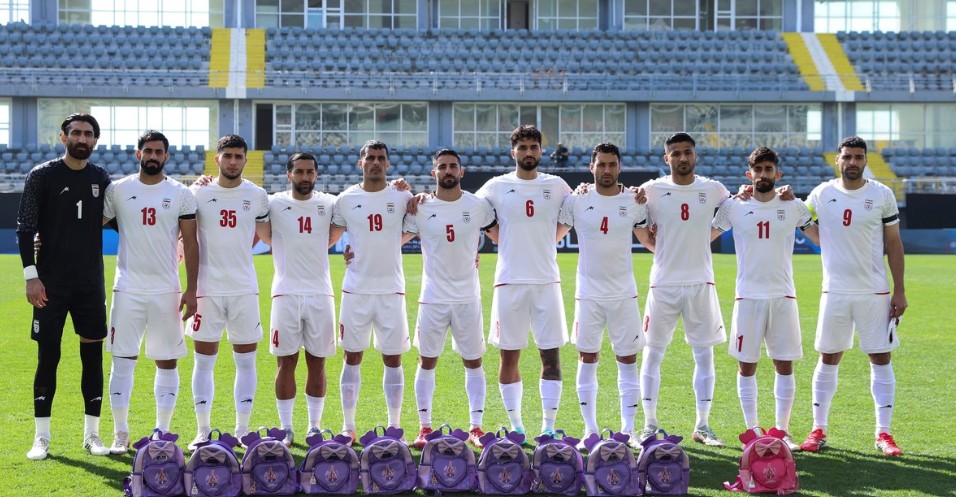 Irán rinde homenaje a víctimas de ataque escolar