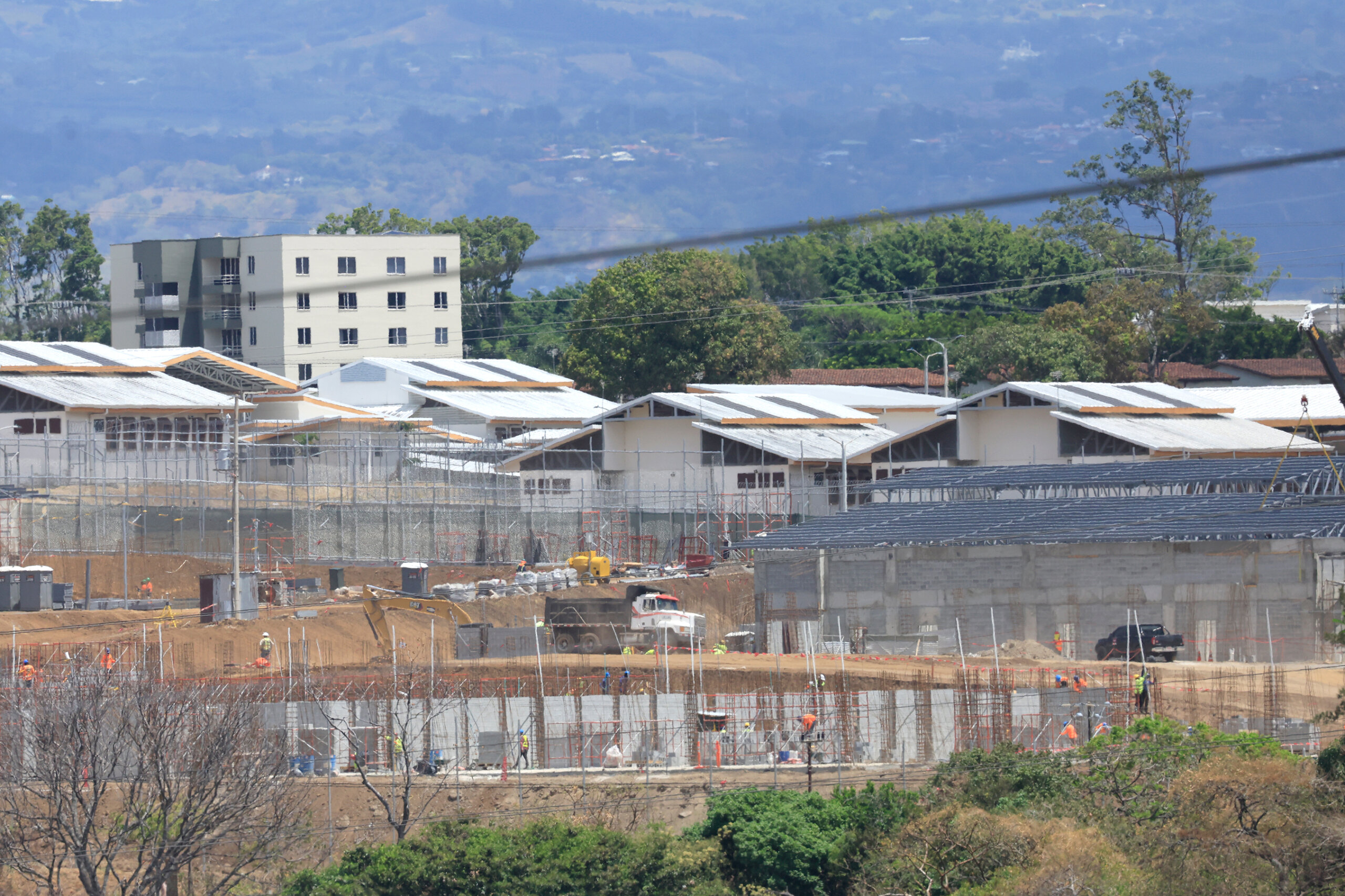 Avanzan trabajos de la nueva cárcel del CACCO