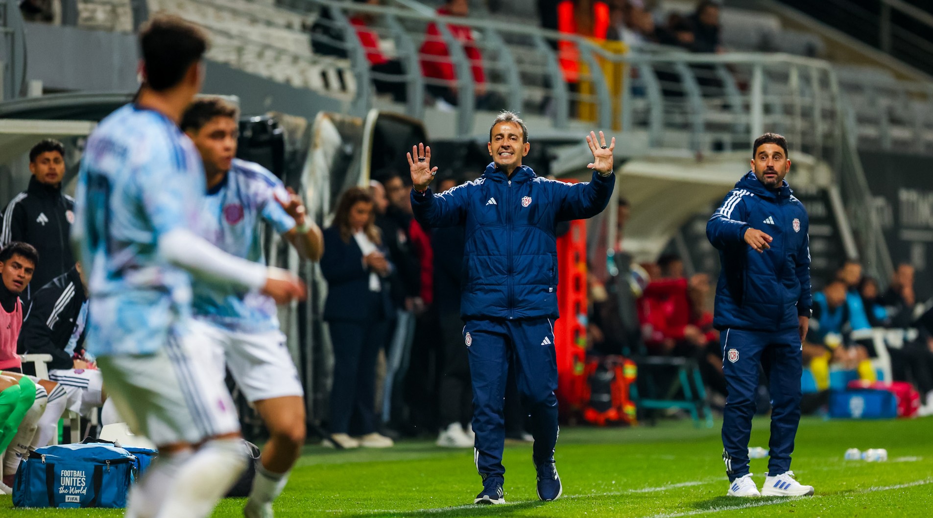 Fernando Batista expone lo mejor y lo peor de la Tricolor