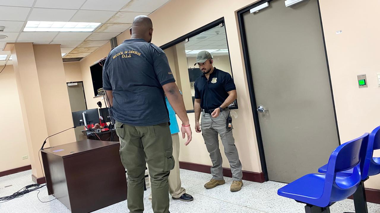 Condenan a 20 años de cárcel a sujeto que abusó de menor