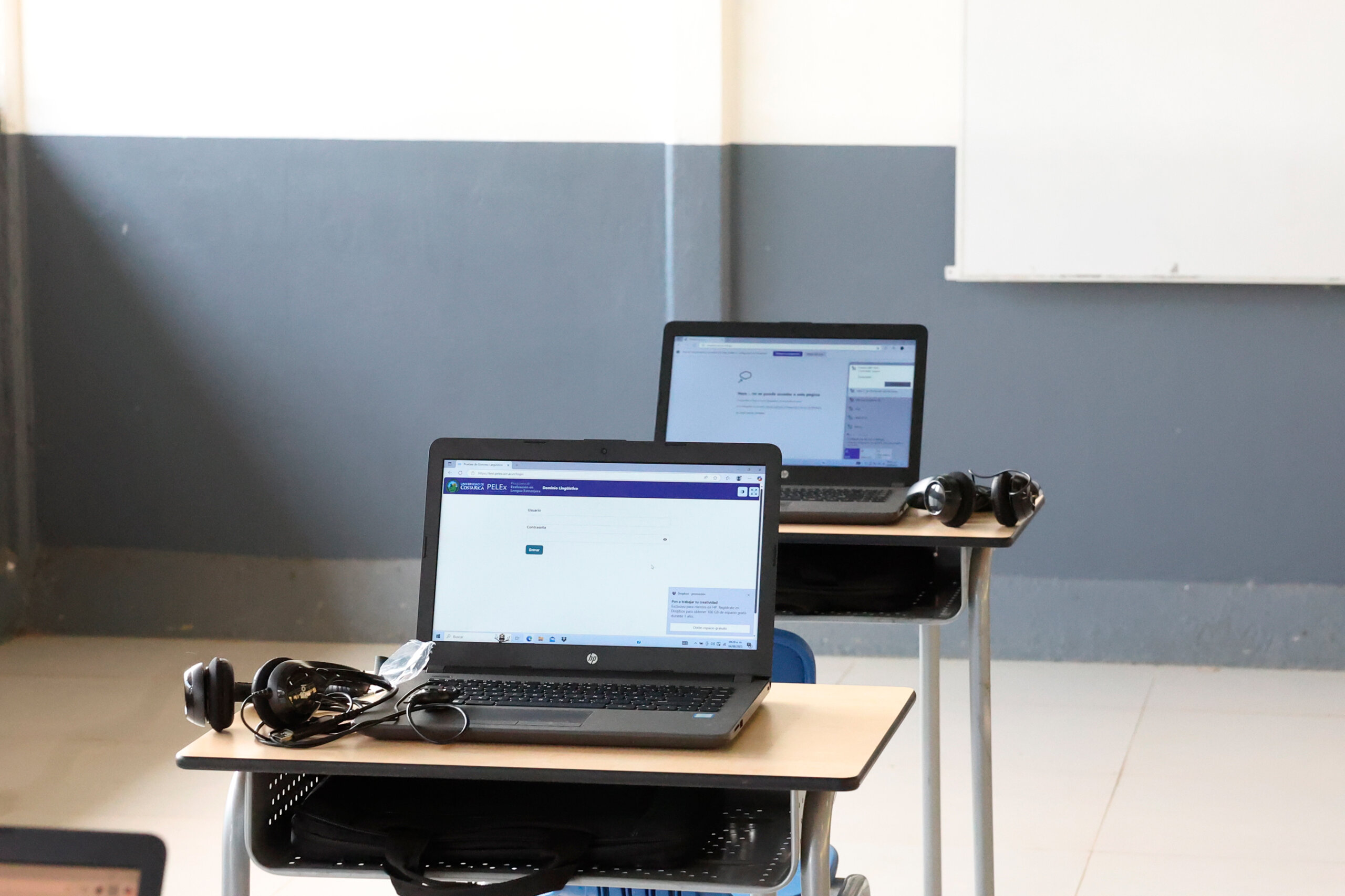 Apuntan a cerrar la brecha digital con entrega masiva de computadoras