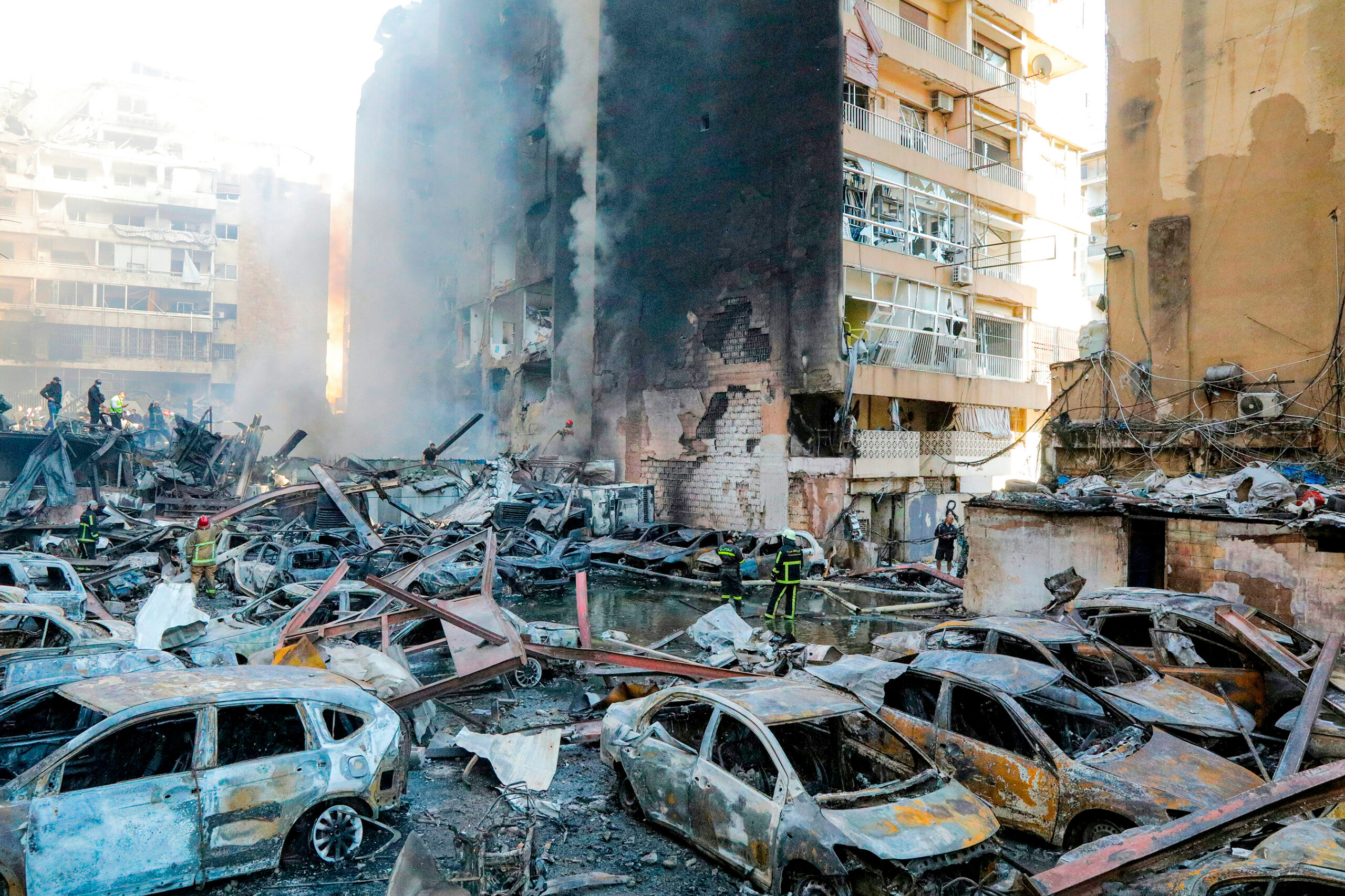 Tregua entre EE.UU. e Irán pende de un hilo