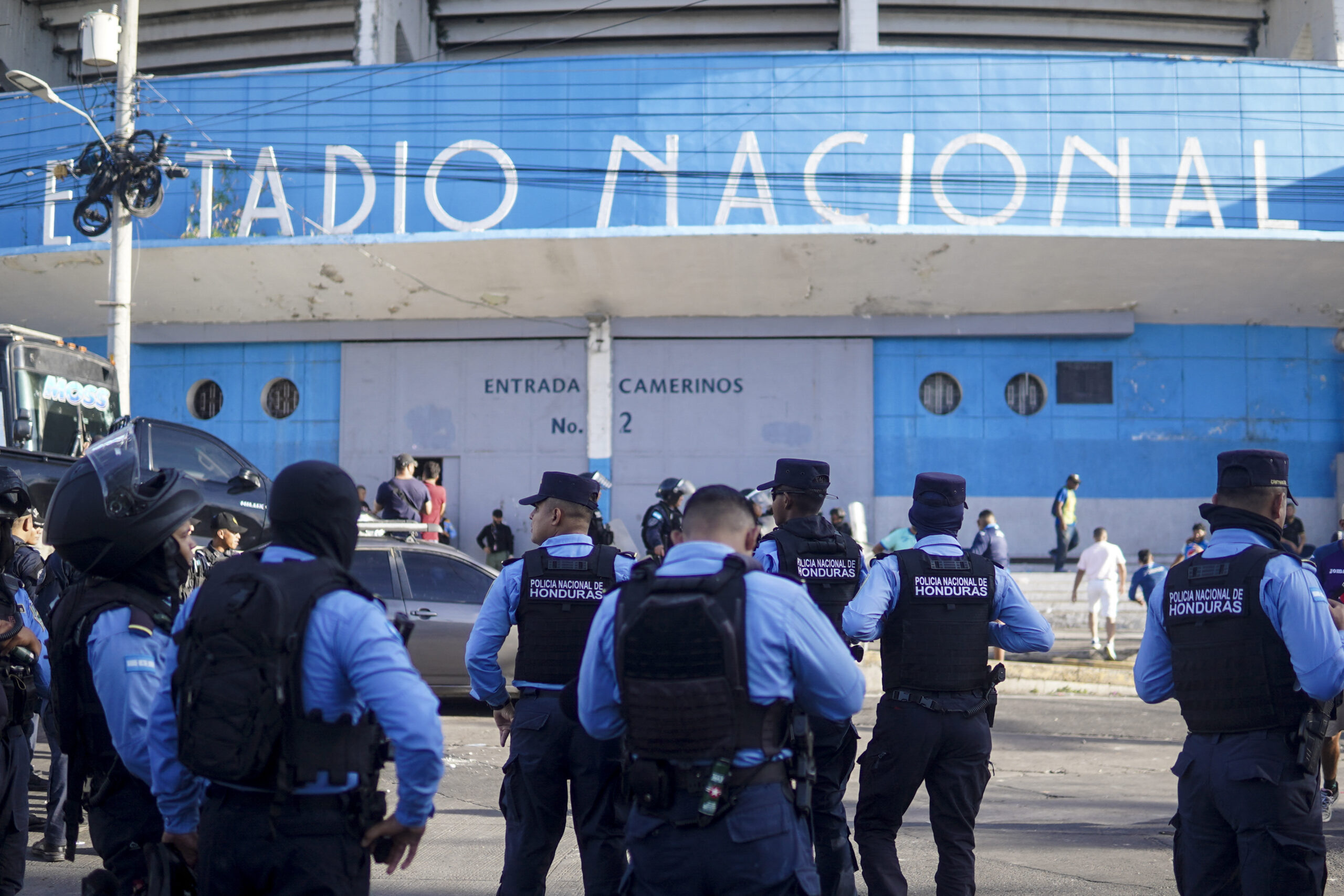 Choque entre hinchas de fútbol deja al menos 4 heridos en Honduras