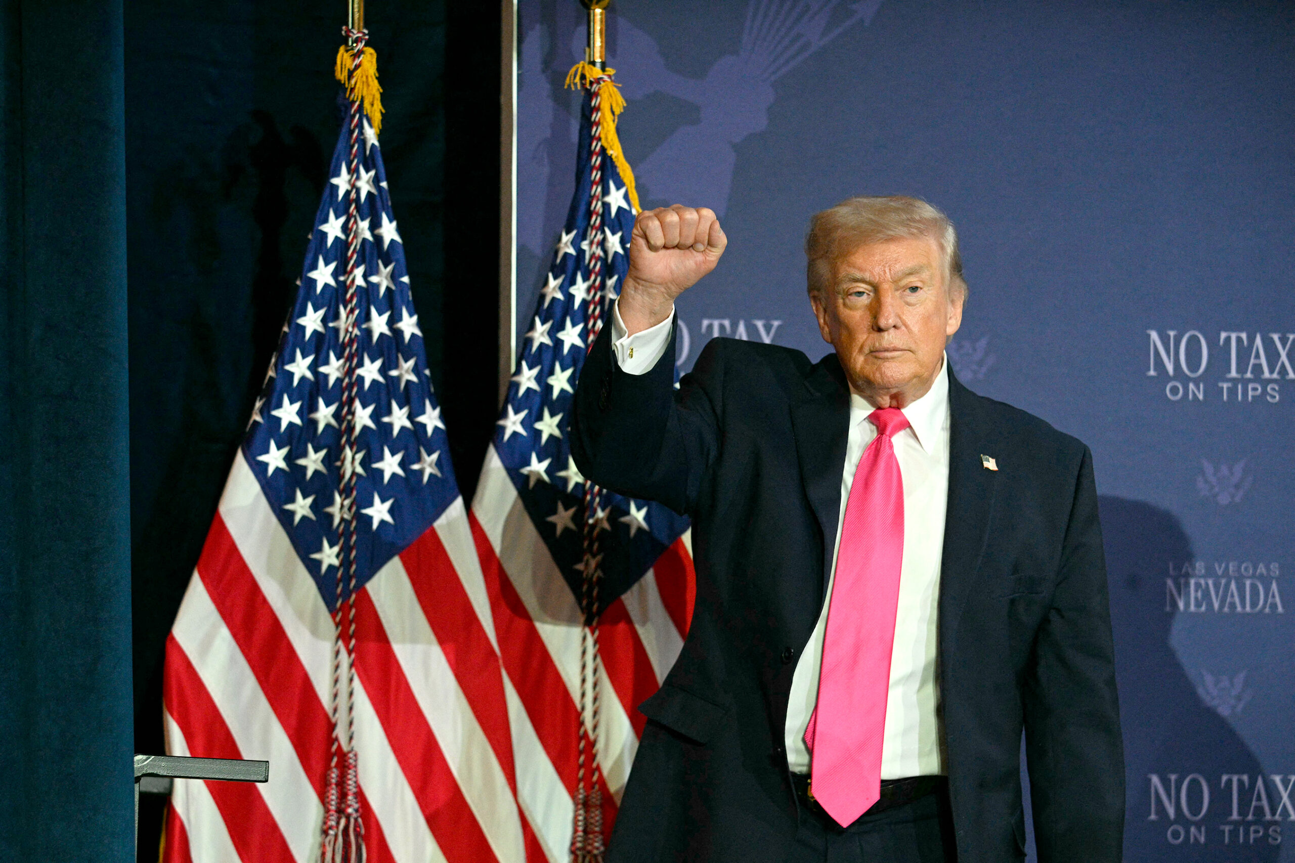 Trump califica la guerra contra Irán como un “pequeño desvío”