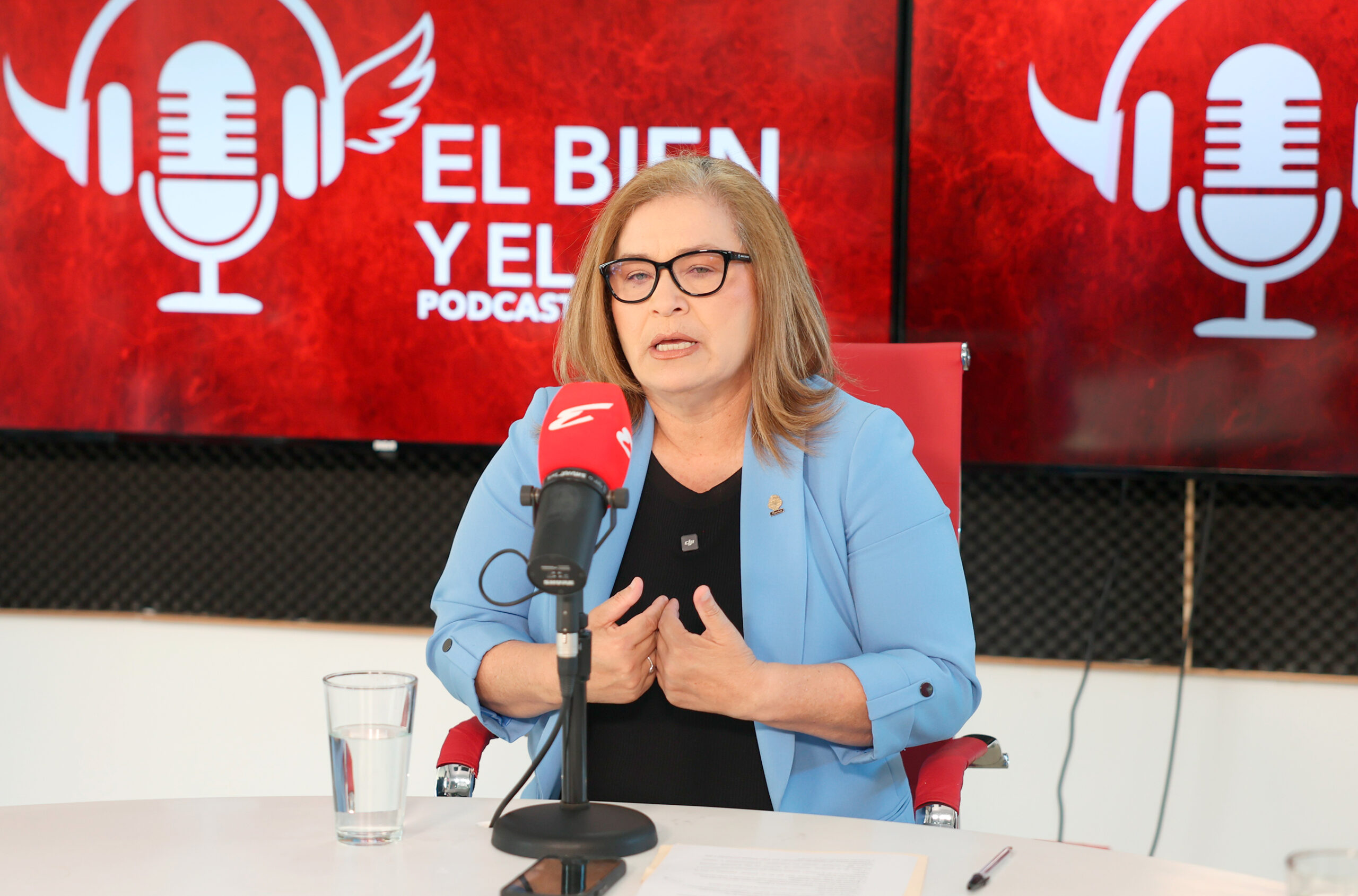 Ada Acuña: “Lo que mata a cualquier diputado es el ego”