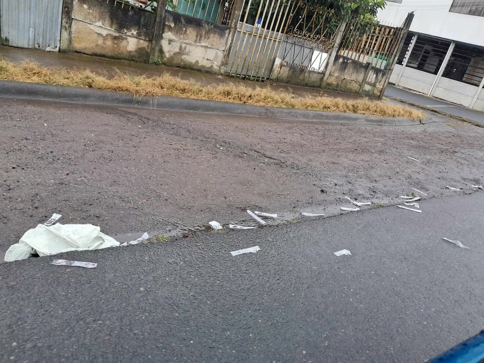 Vecinos de Orosi denuncian basura tras media maratón en Paraíso