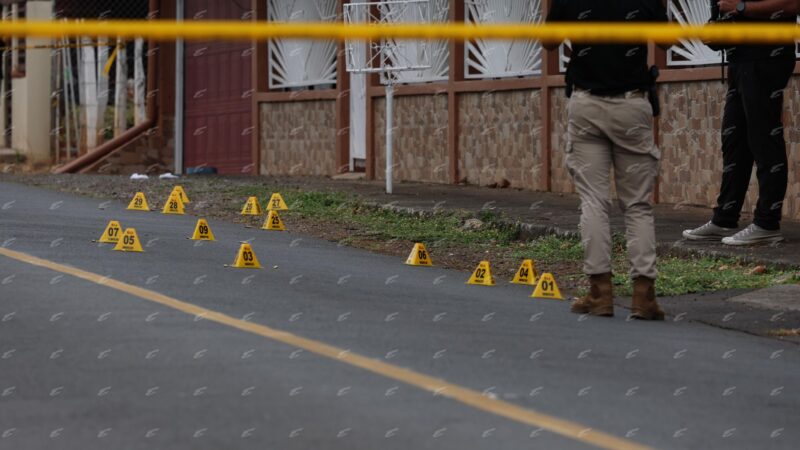 Video muestra carro ligado al brutal doble homicidio de padre e hijo en Esparza