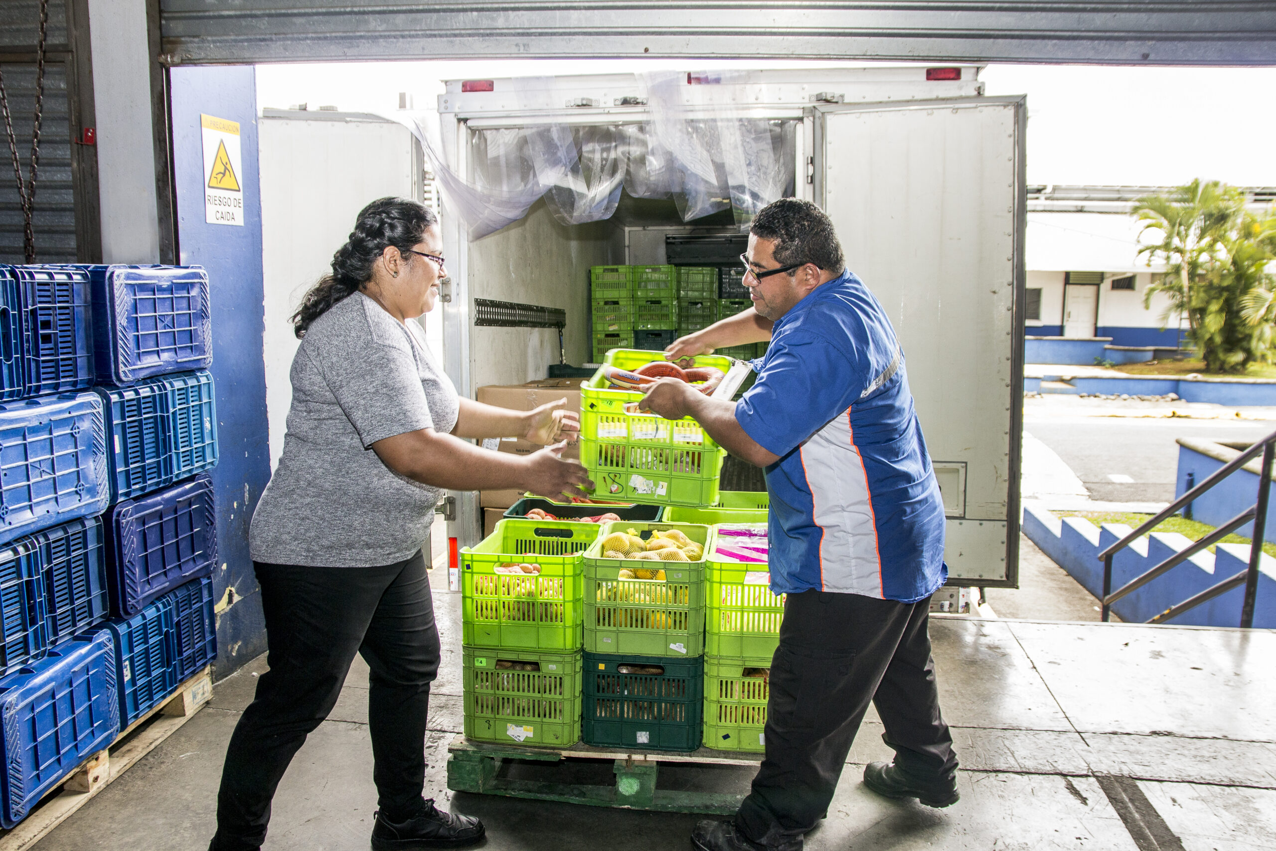Alianza permitirá donar alimentos en decenas de supermercados del país