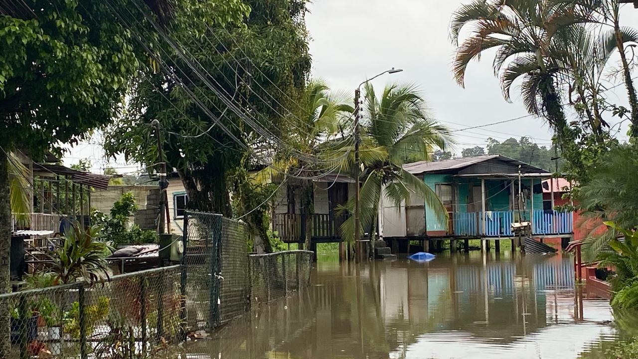 Limón inundado: vea las fotos y videos