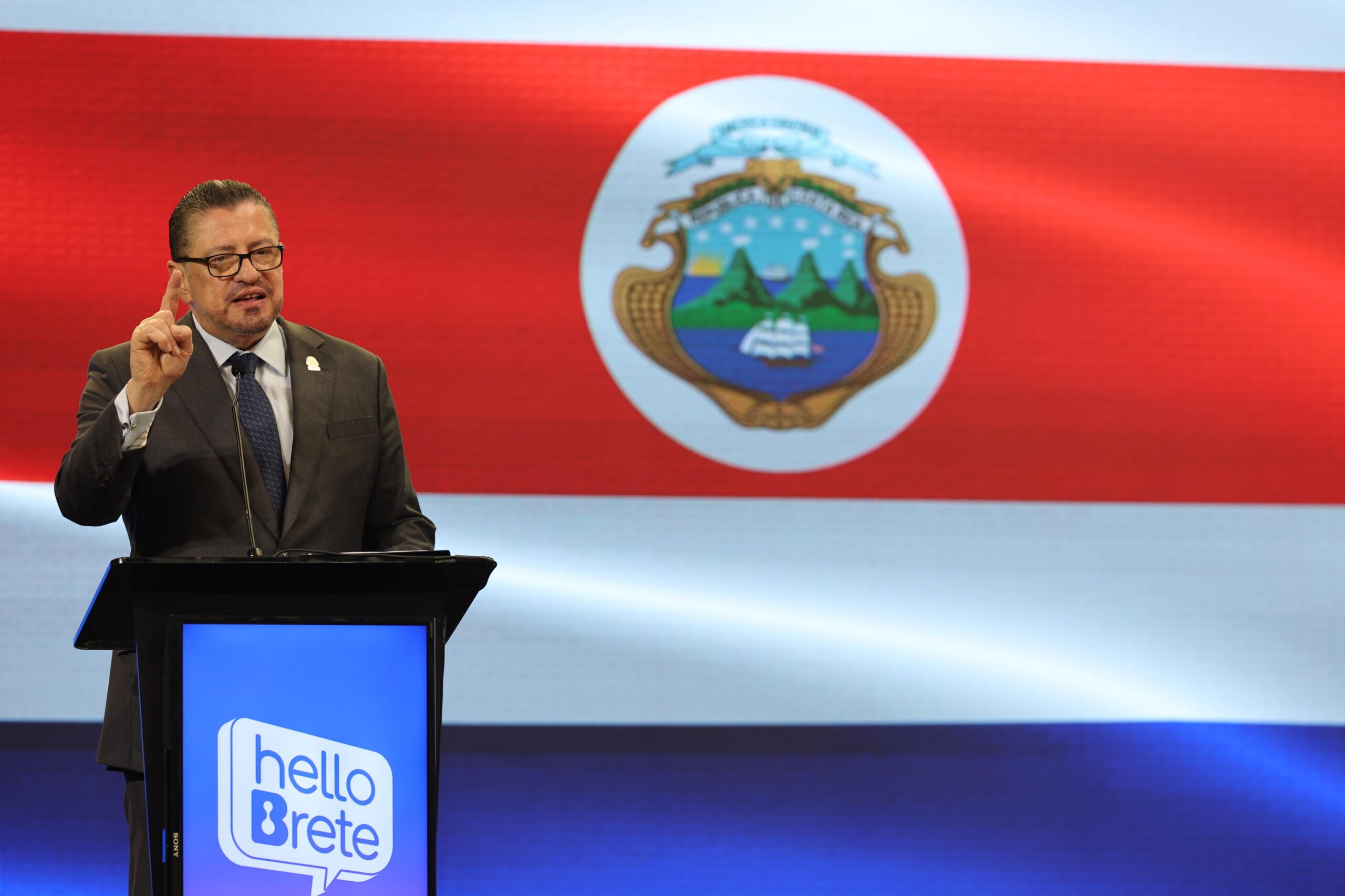 Gobierno destinará $74 millones anuales a plan de inglés