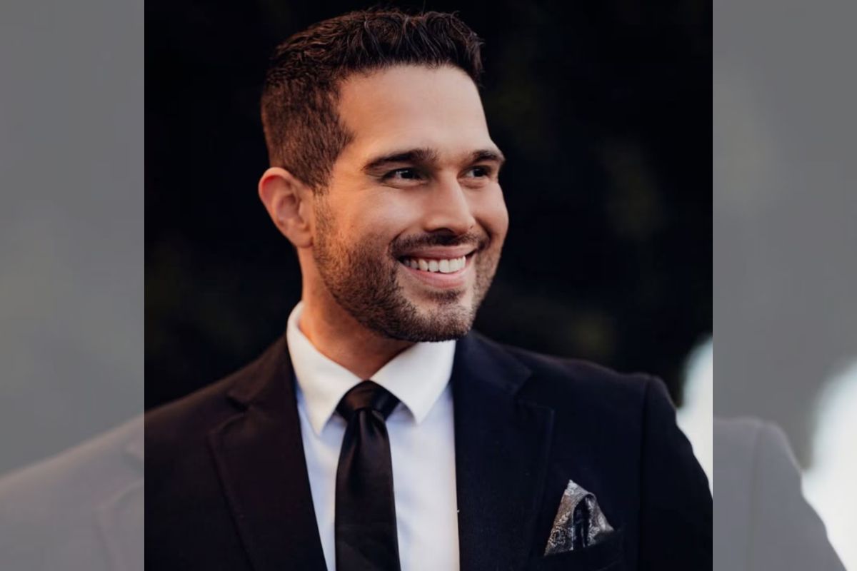 Artista tico invita a un helado a reconocido cantante internacional: Vea el momento