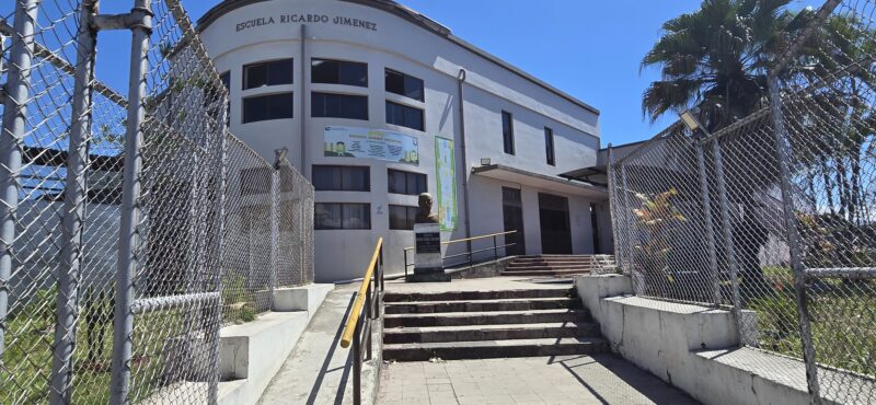 Infraestructura en mal estado en escuela. Foto: cortesía Defensoría.