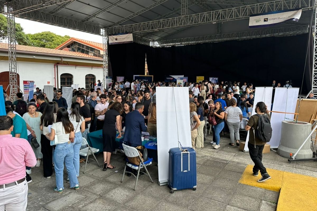 Cancillería ofrece oportunidades de estudio en el extranjero