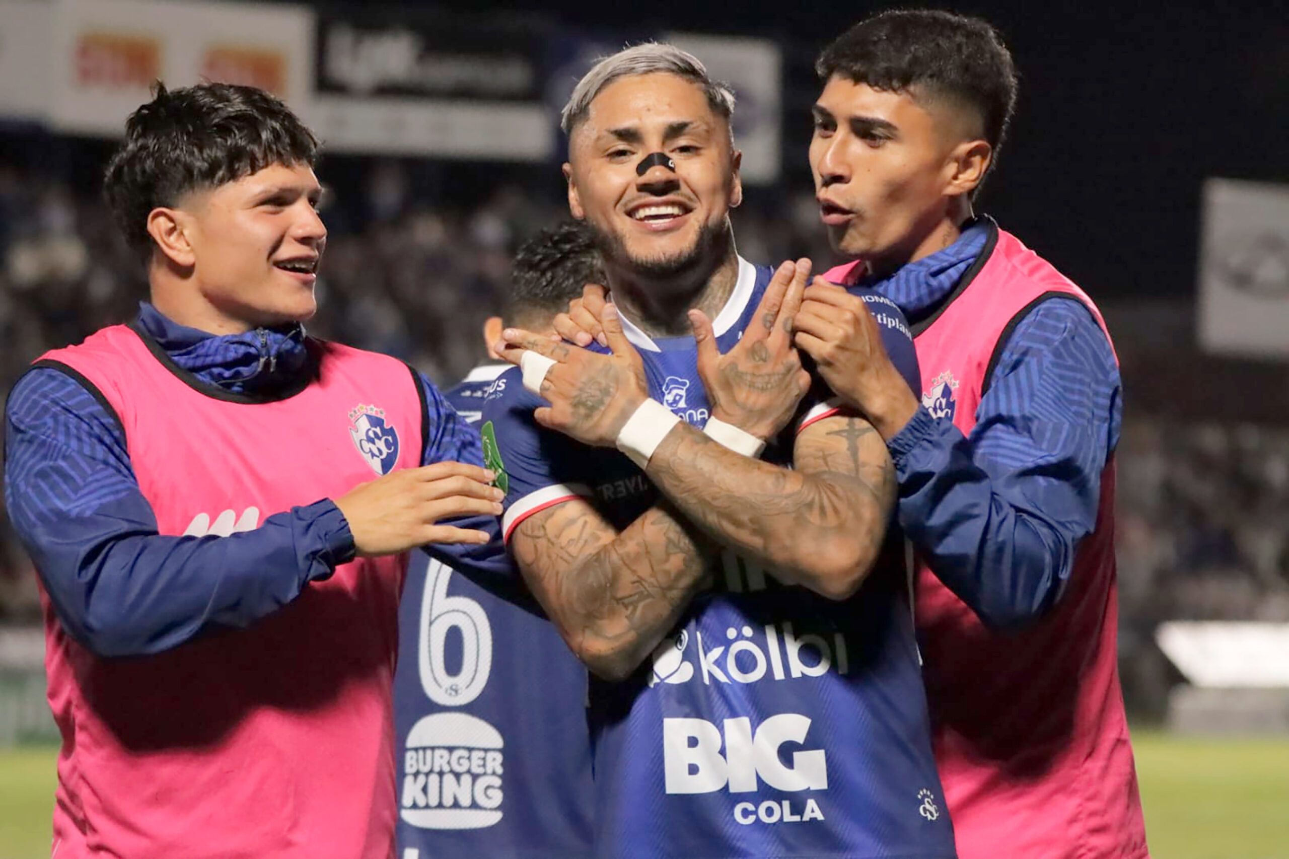 El equipo brumoso cumple al sacarle una gran faena a los Toros del Norte