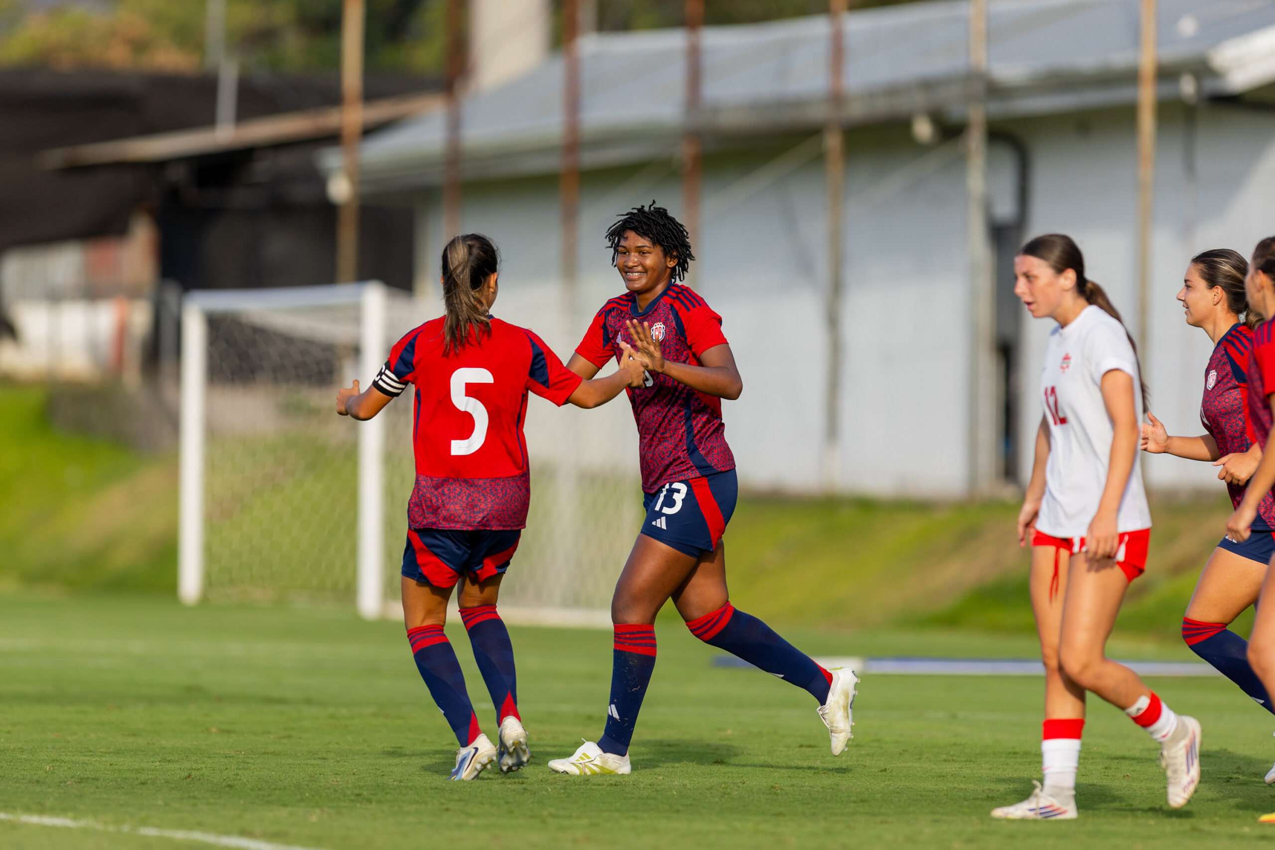 Sele Sub-20 Femenina no pudo ante Canadá