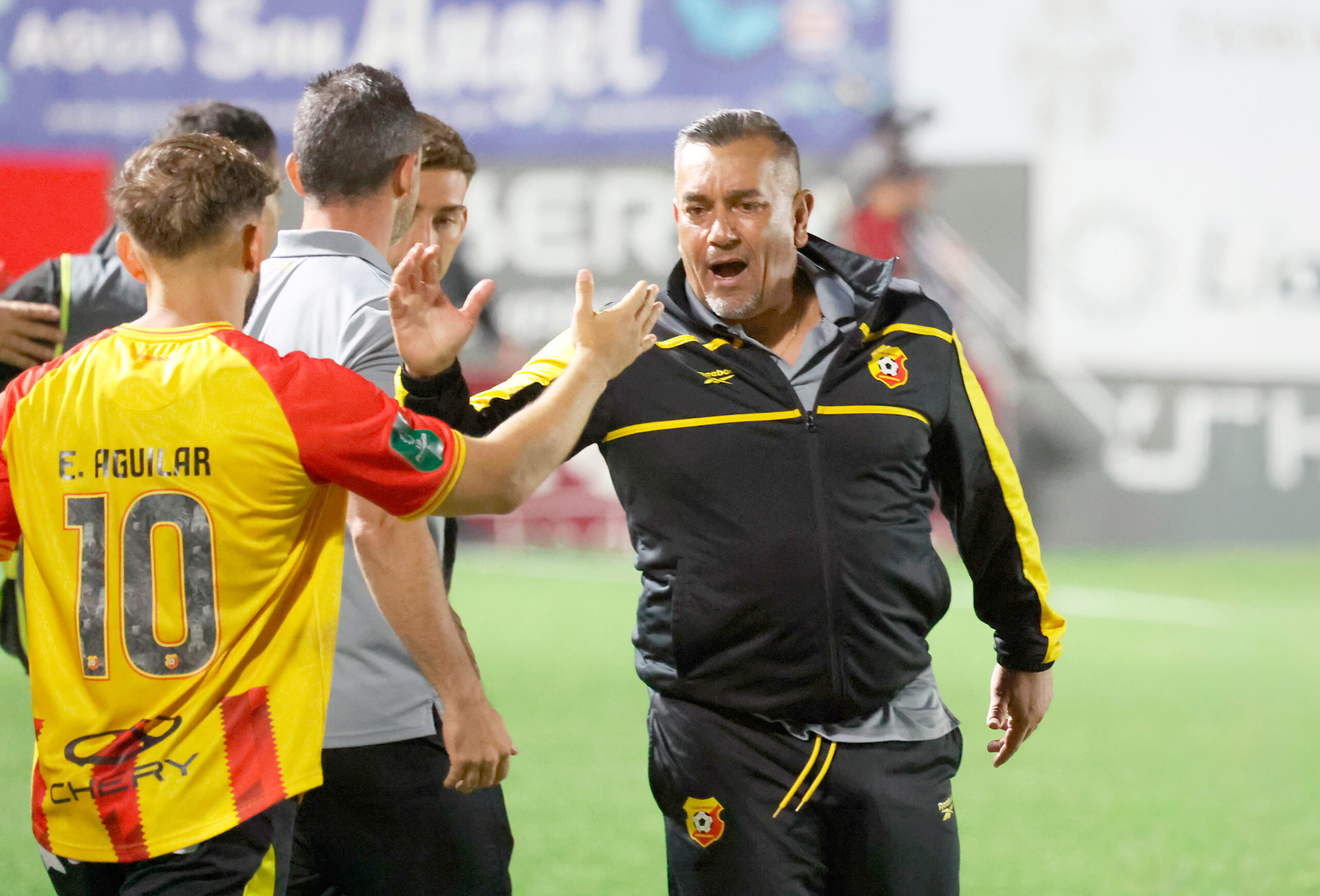 José Giacone: “Nosotros ya estamos acostumbrados a que nos insulten”