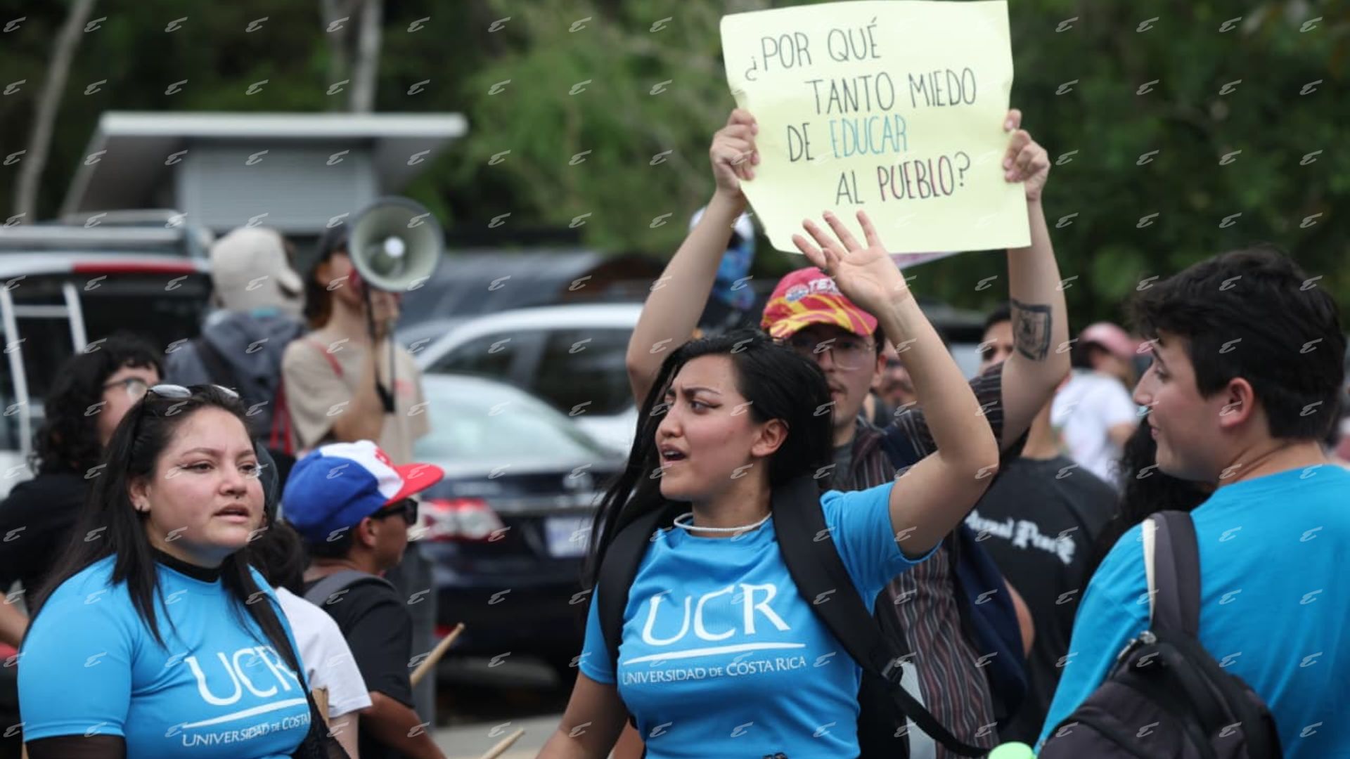 Fotos y videos: Siguen las protestas en la UCR