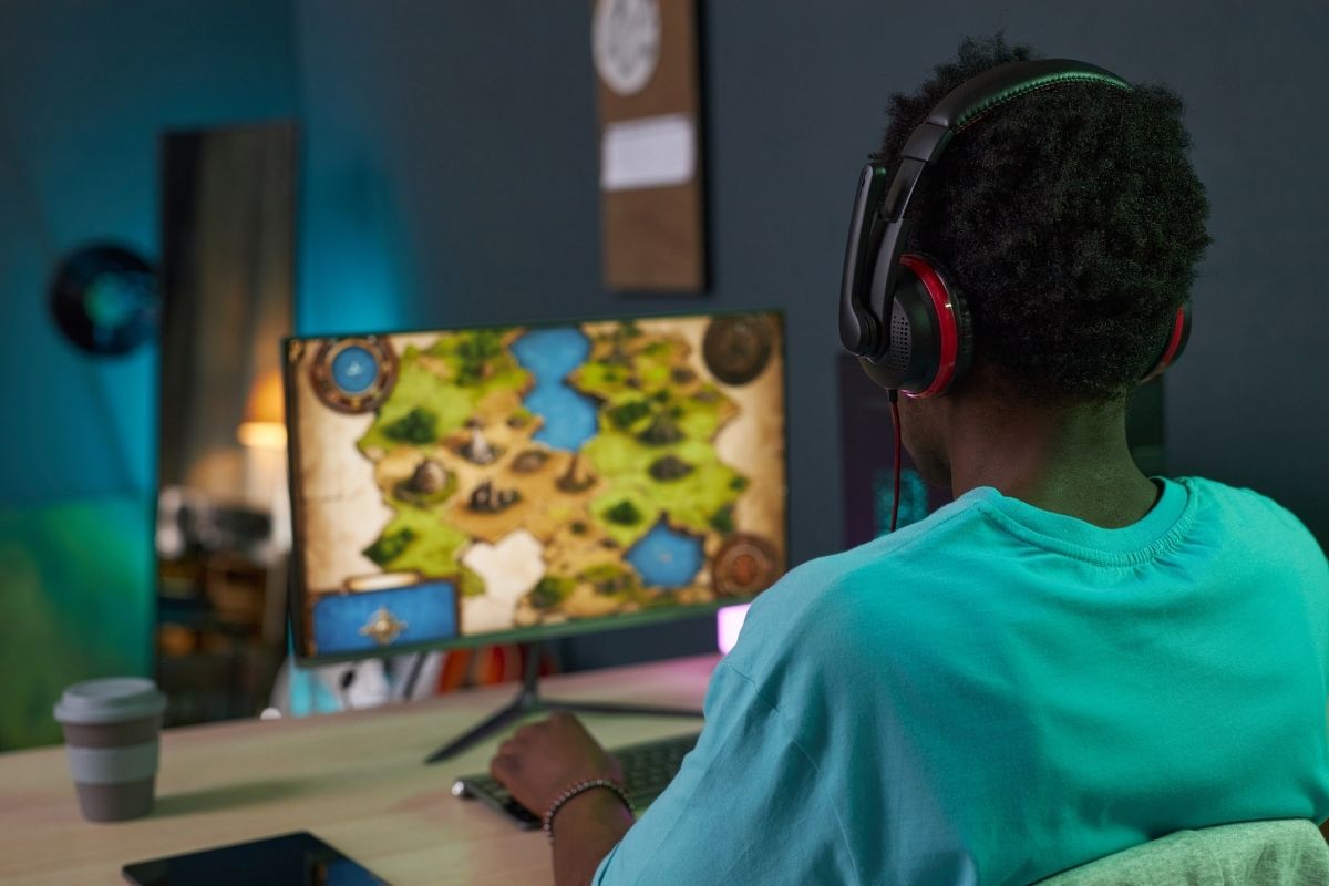 Alertan por ciberacoso a menores en videojuegos: esto dicen expertos