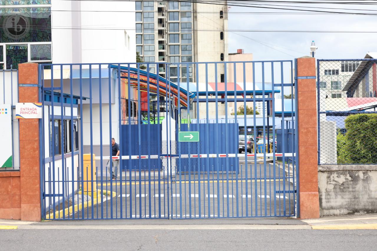 Esto dice Cruz Roja tras caída de ascensor con adultos mayores dentro