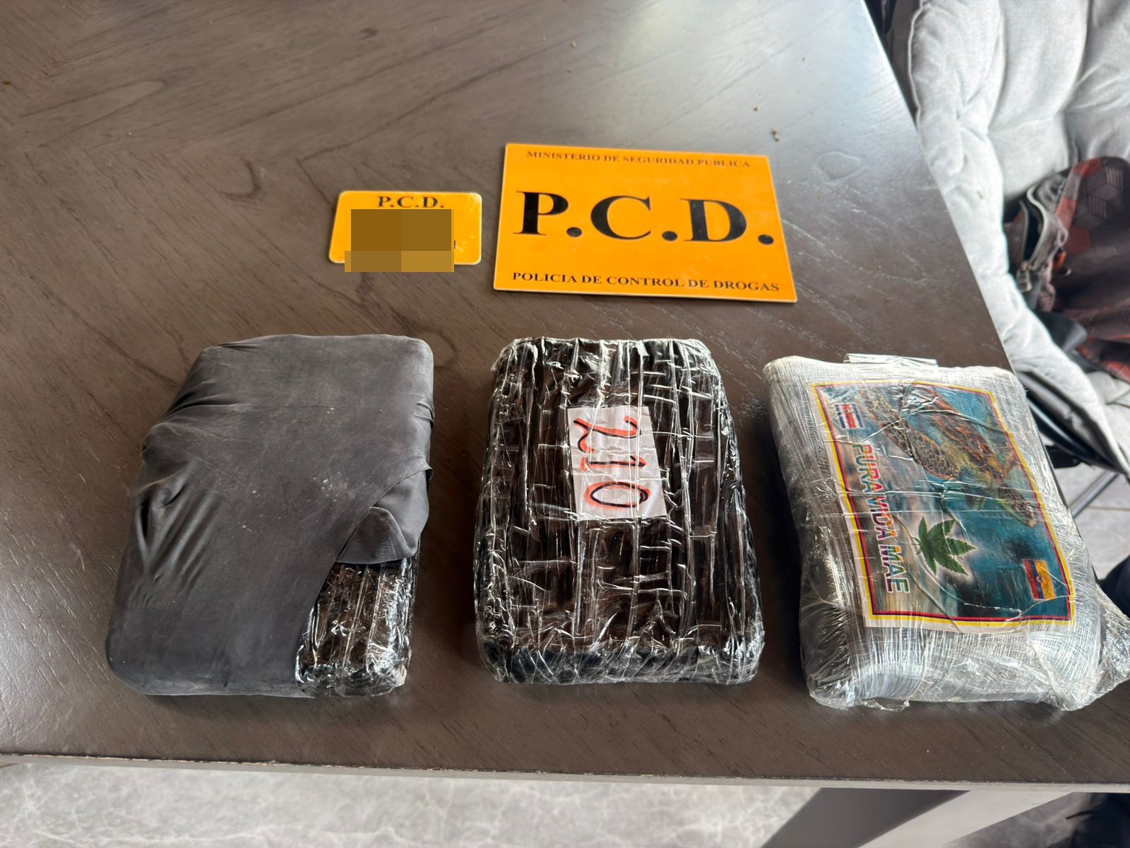 Perfil bajo no lo salvó: Detienen a vendedor de drogas en Desamparados