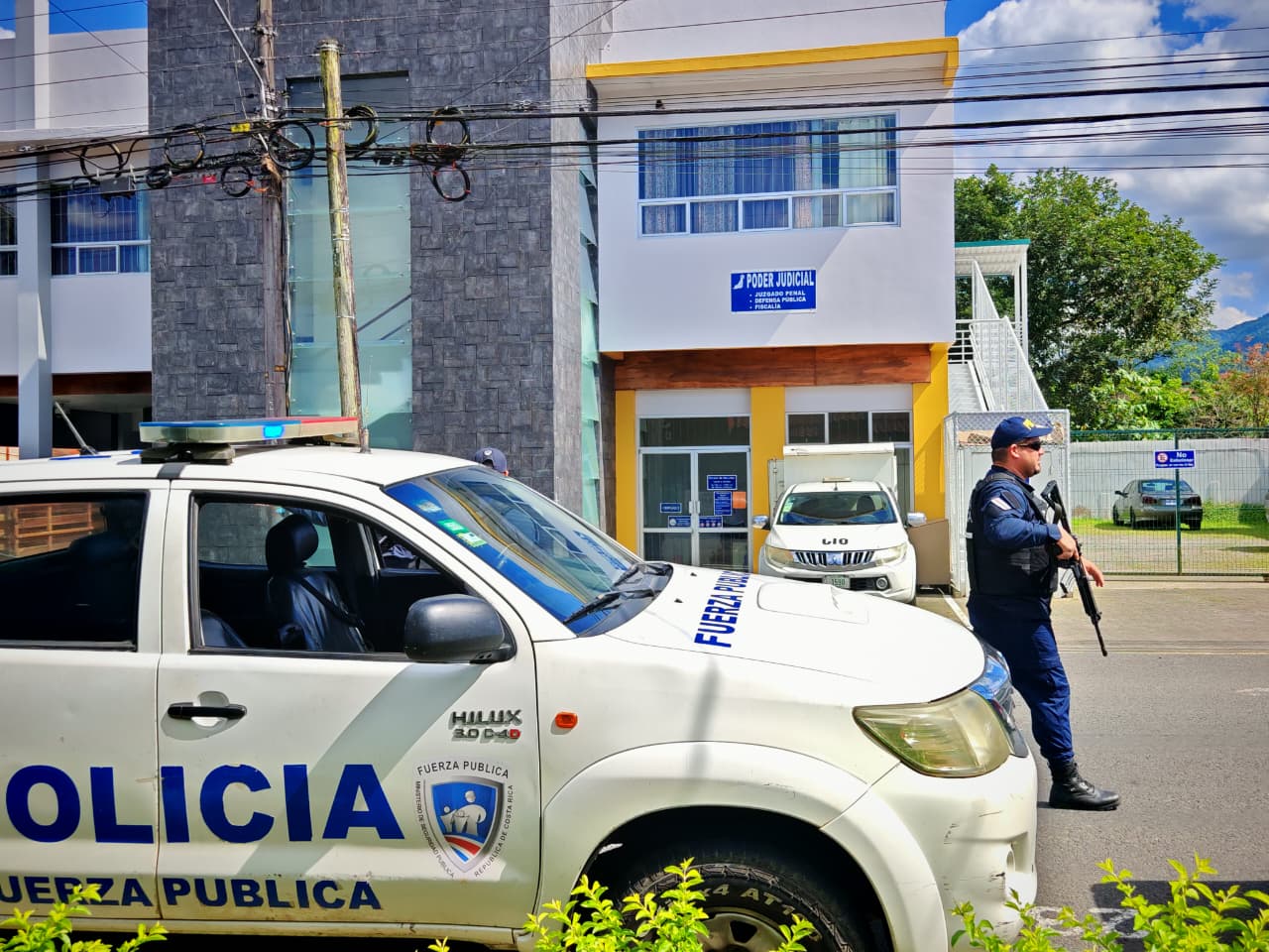 Sospechosos de homicidio en La Fortuna cumplirán seis meses de prisión preventiva
