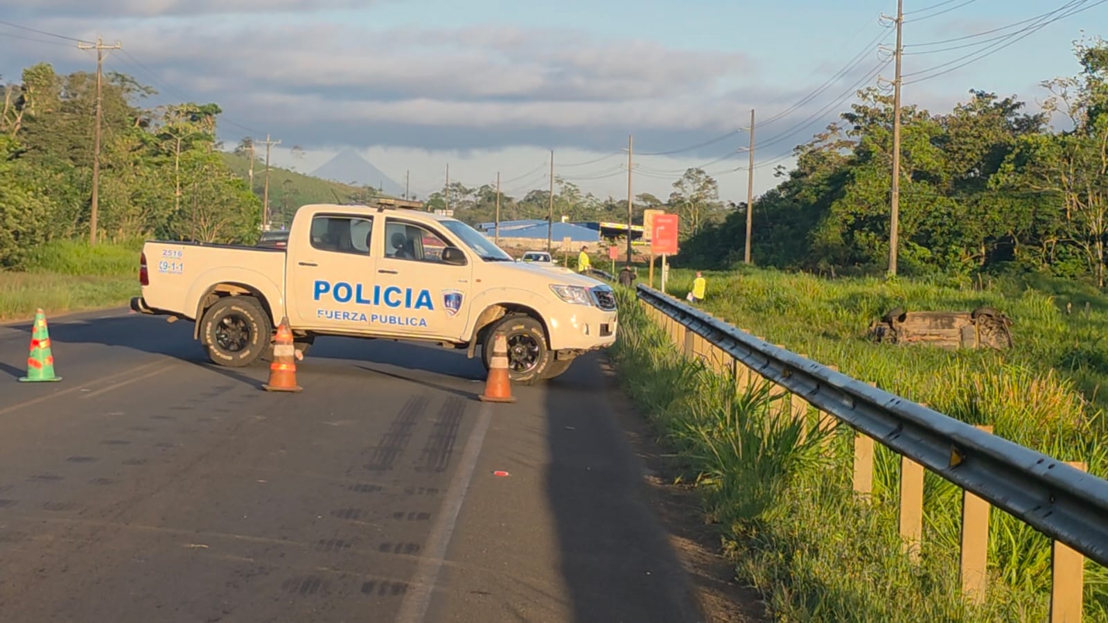 Hermanos mueren en aparatoso accidente de tránsito