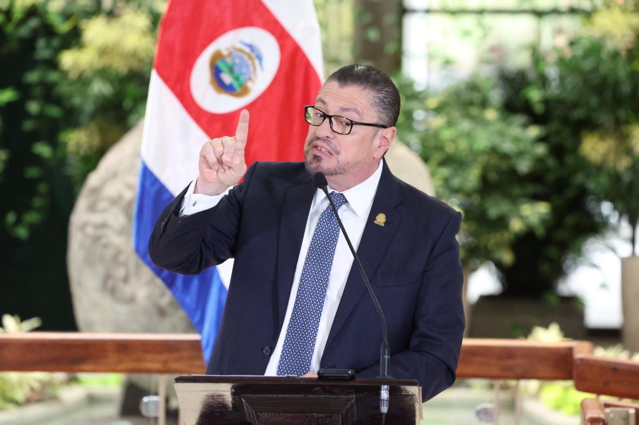 ¿De qué se arrepiente Rodrigo Chaves a un mes de dejar el Gobierno?