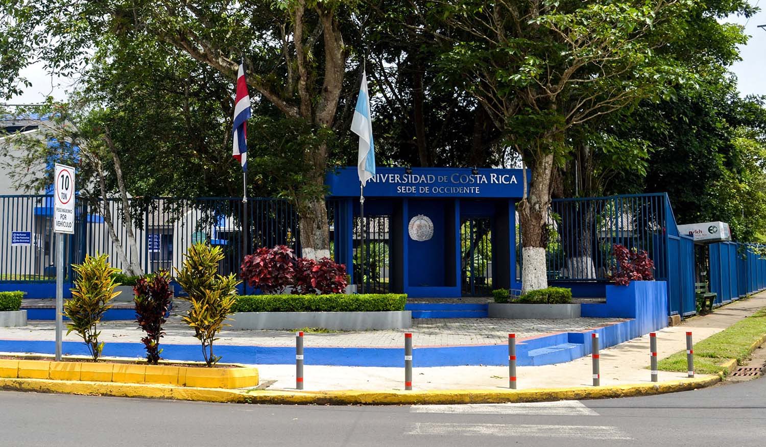 Estudiantes de Occidente marcharán por FEES y contra rector de UCR