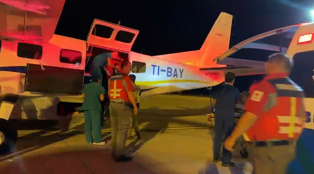 Menor de 3 años herido de bala es trasladado vía aérea a San José