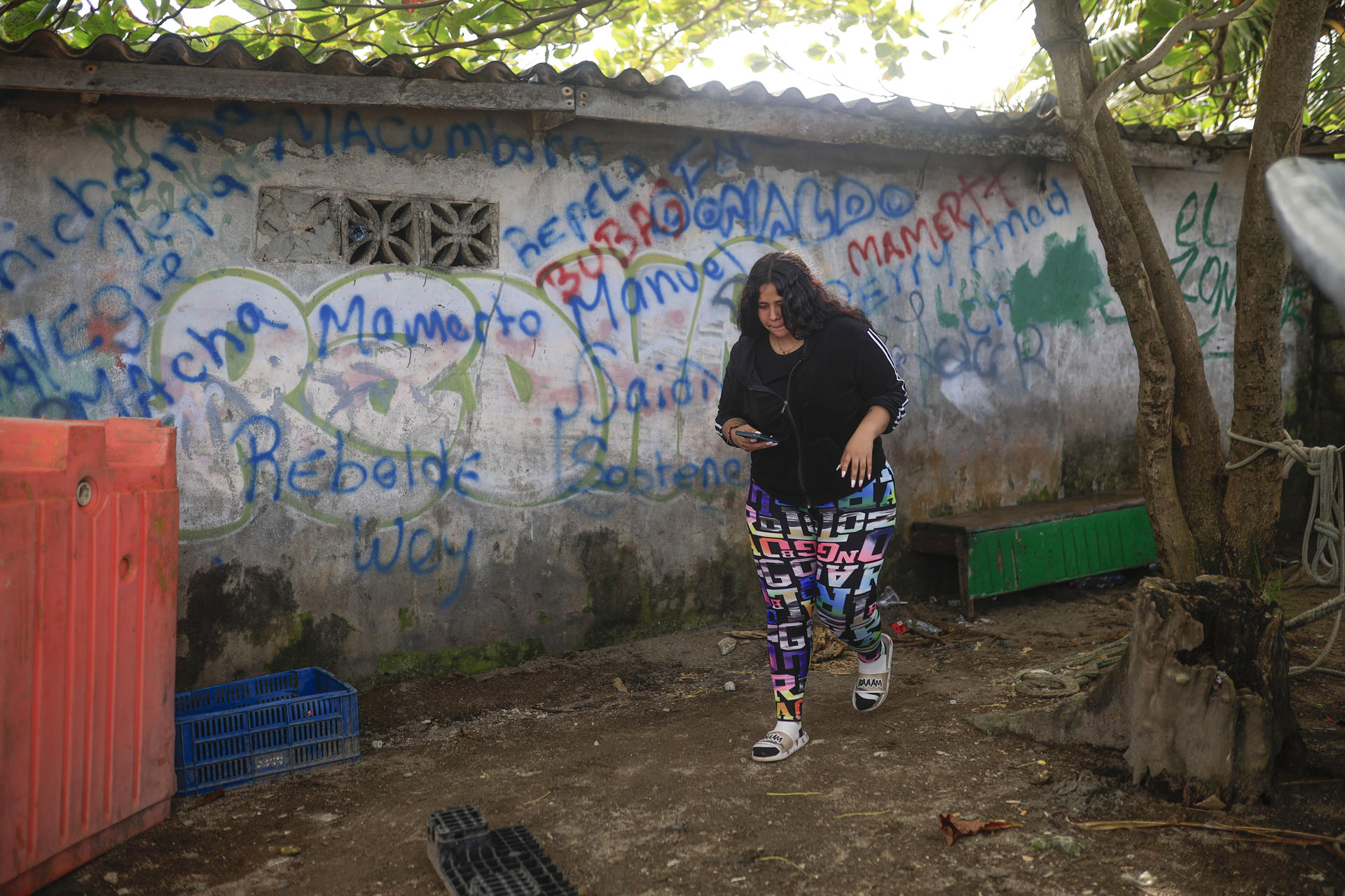Alejandra decidió migrar con TikToks: ¿Qué realidad encontró?