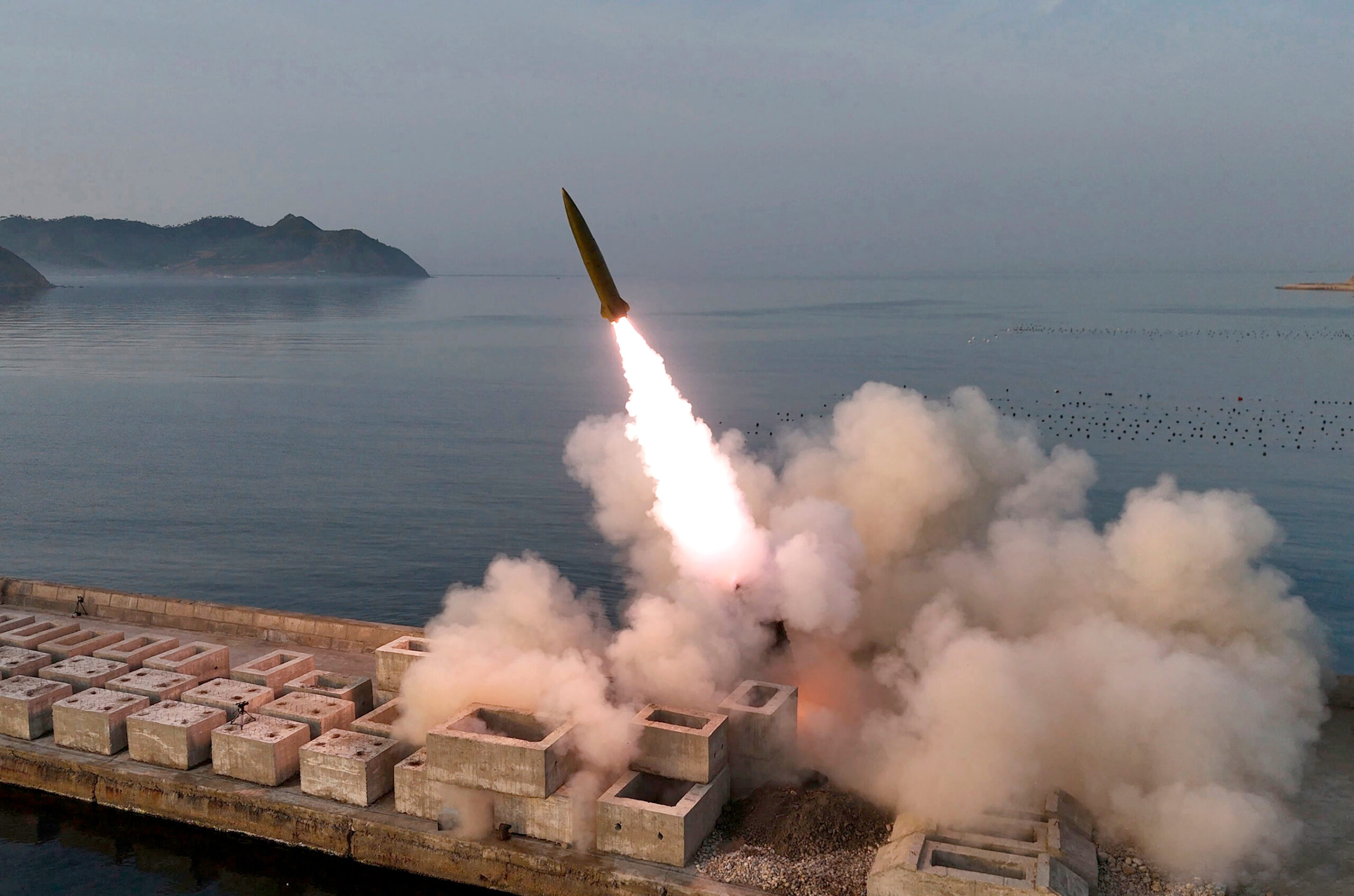 Corea del Norte rechaza tratado de armas nucleares