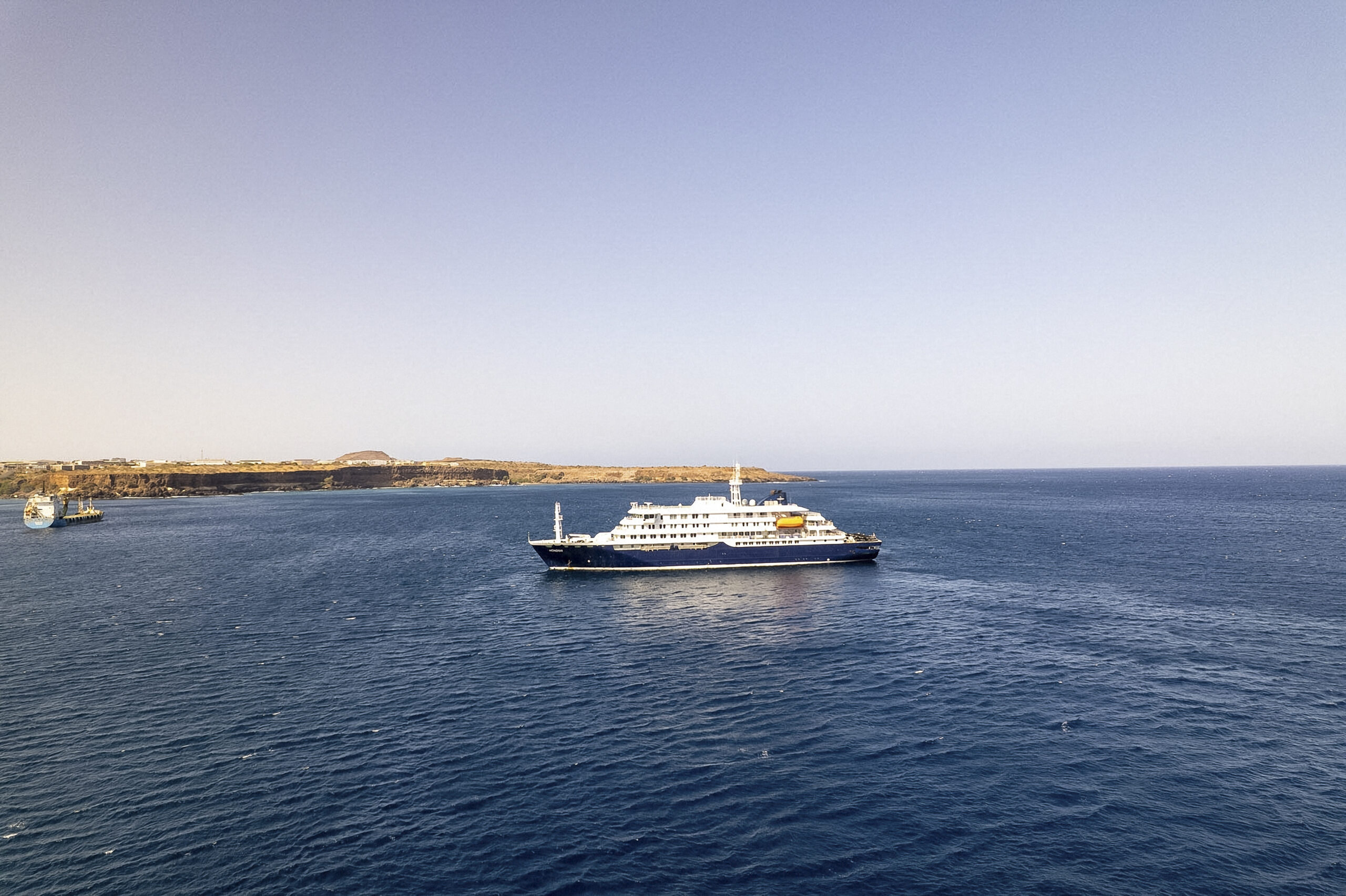 Brote de hantavirus mantiene a crucero aislado en las costas de Cabo Verde