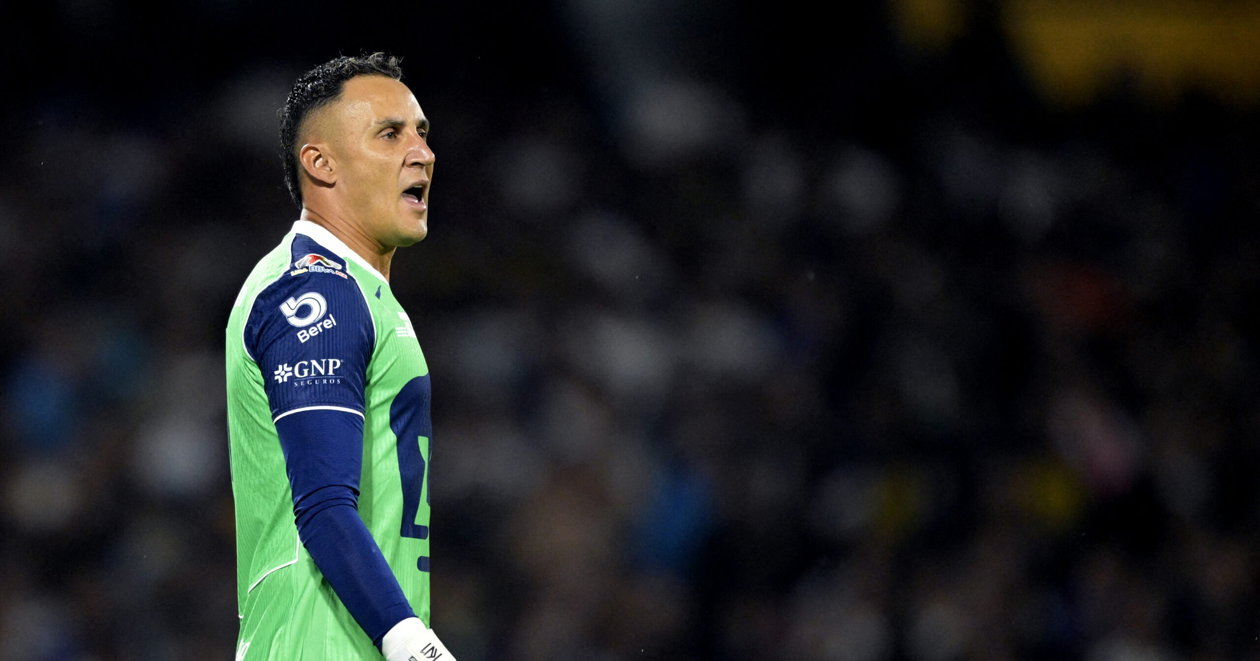 Navas se queda a nada de la gloria
