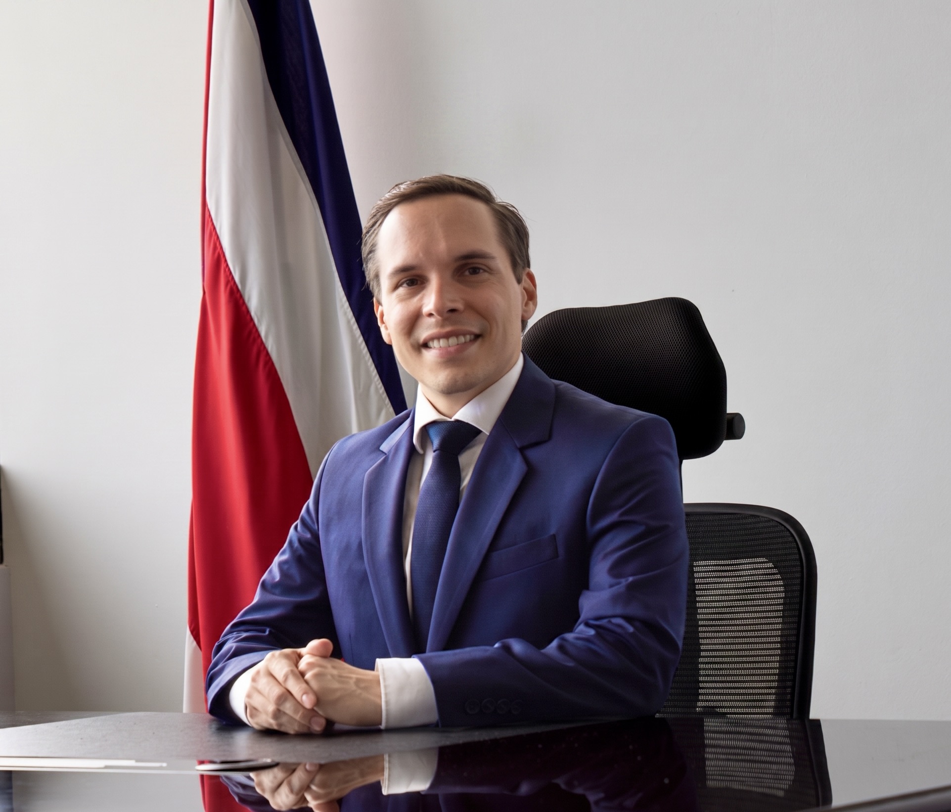 Alonso Zeledón asume como nuevo viceministro de Telecomunicaciones