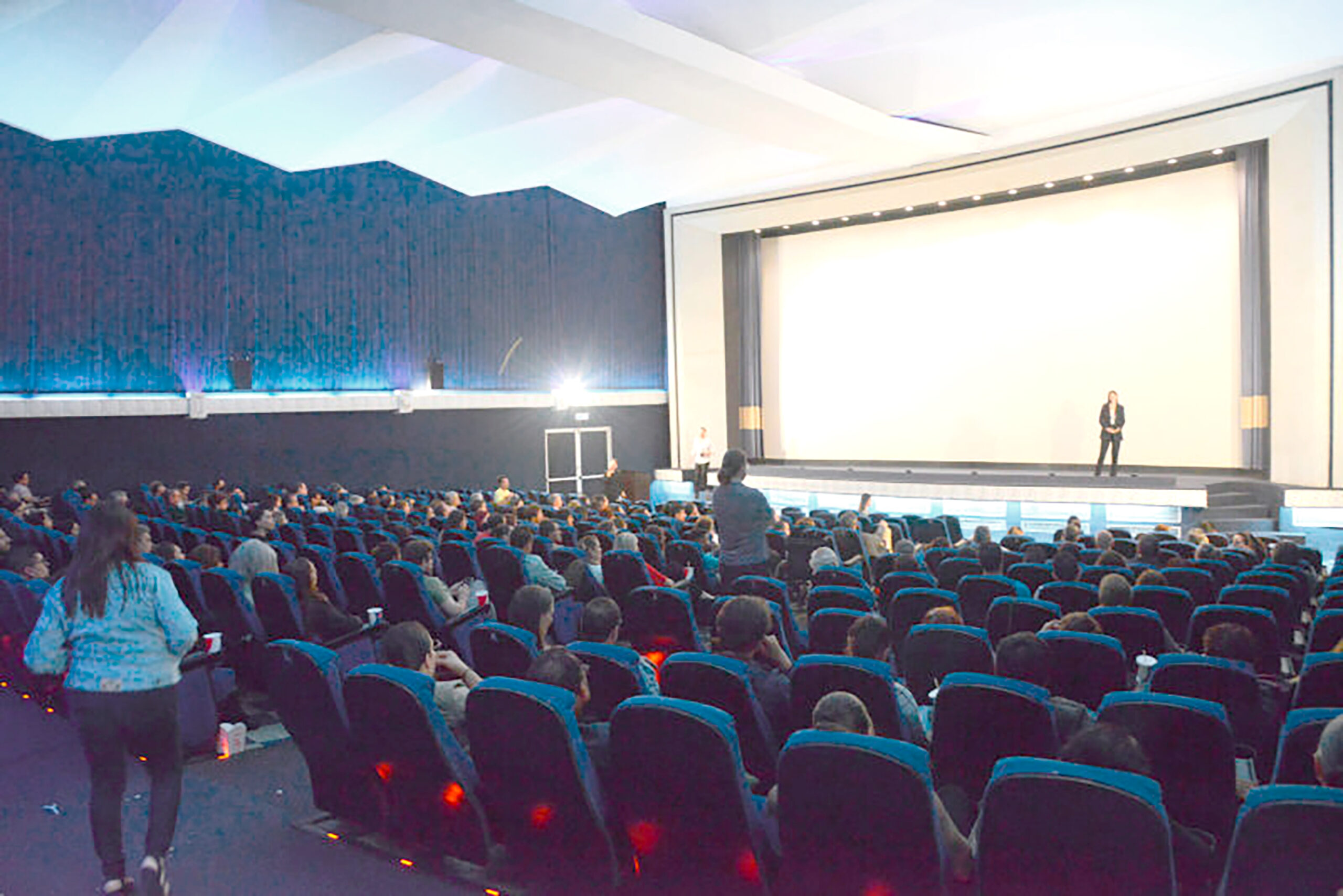El Mandaloriano y Obsesión aterrizan en salas de cine costarricenses