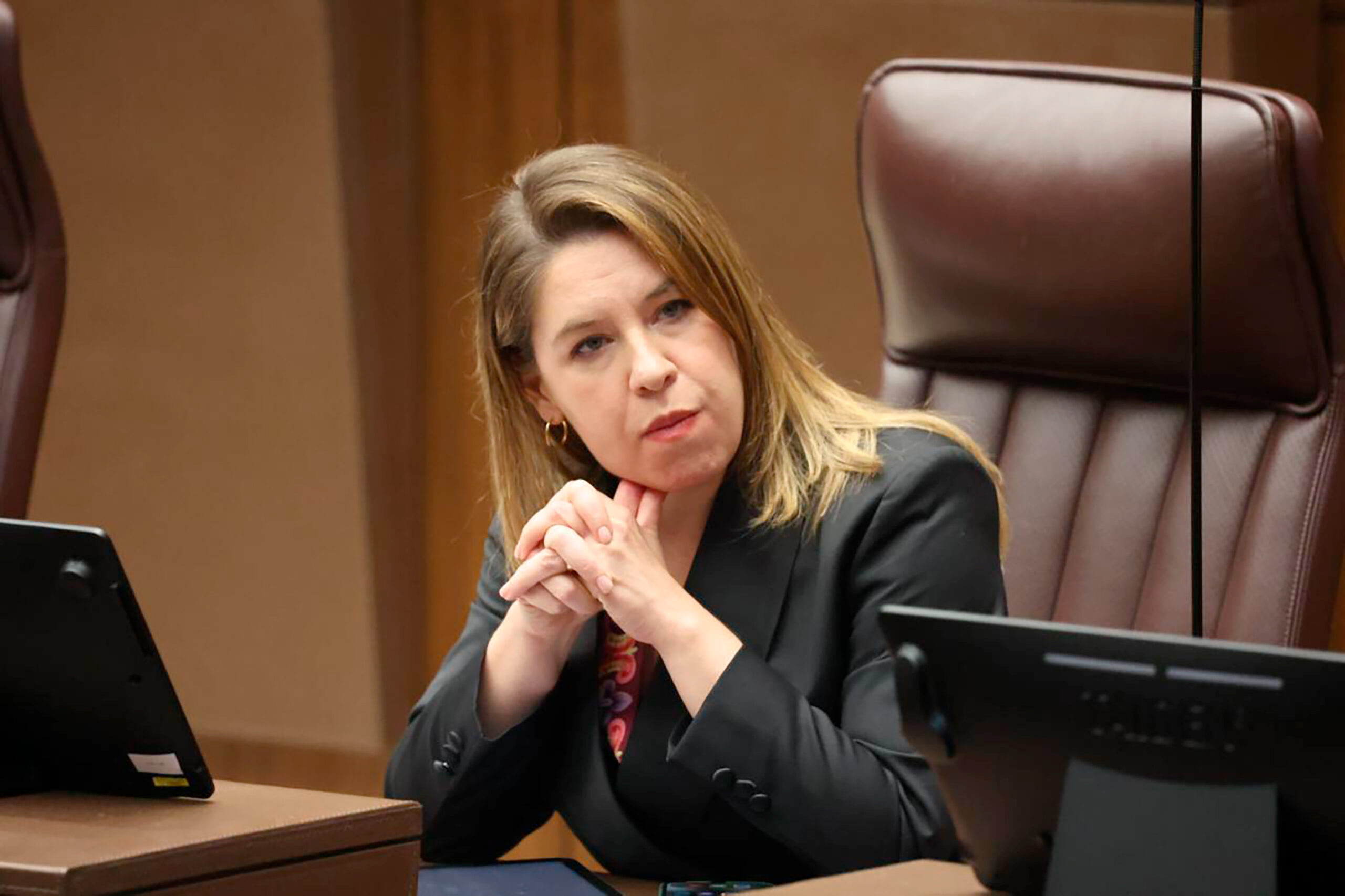 Claudia Dobles le envió esta carta a la presidente Laura Fernández