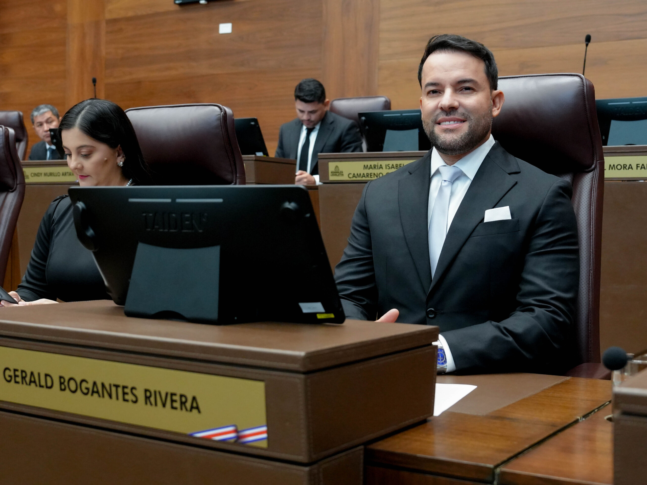 Oficialista Gerald Bogantes asume la secretaría del Directorio Legislativo