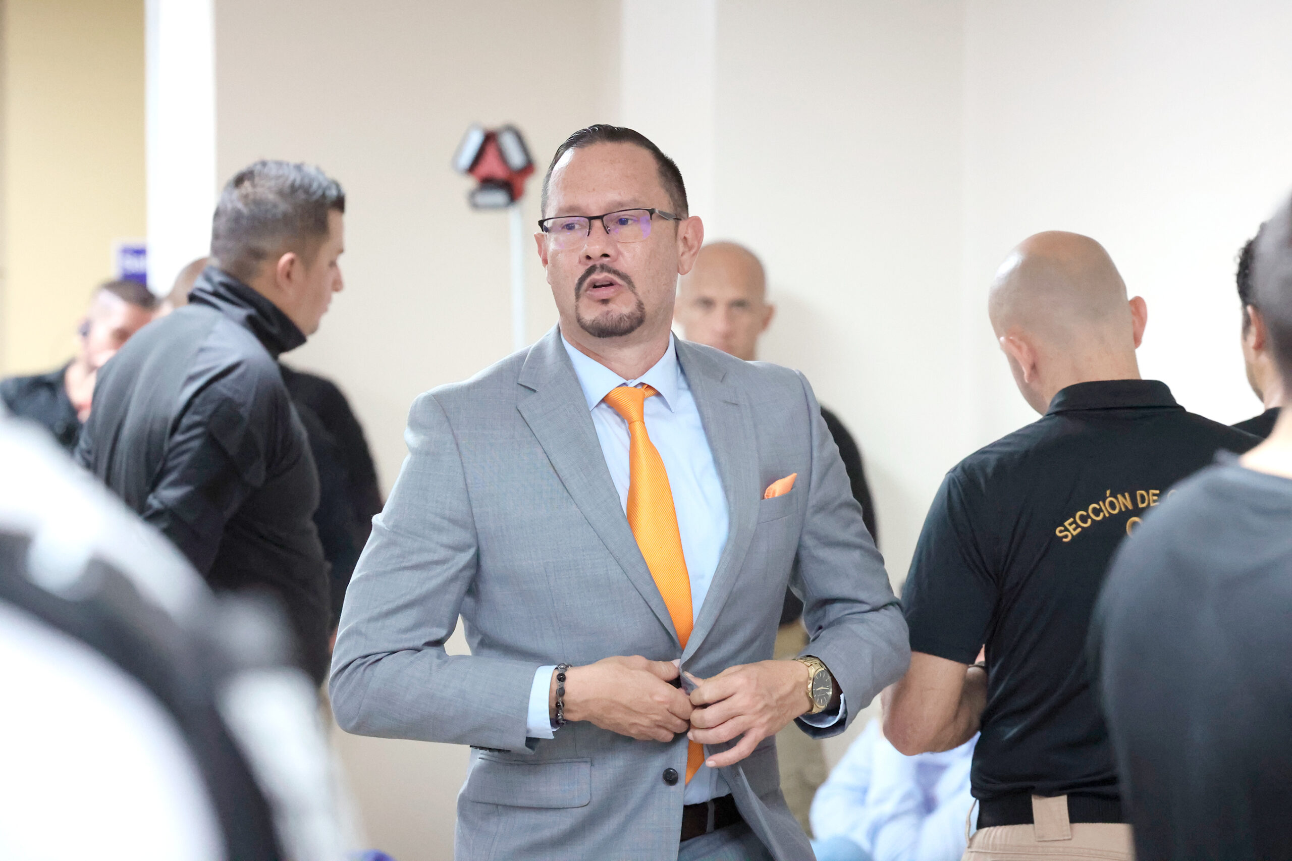 Corte de Texas concede prórroga a Celso Gamboa