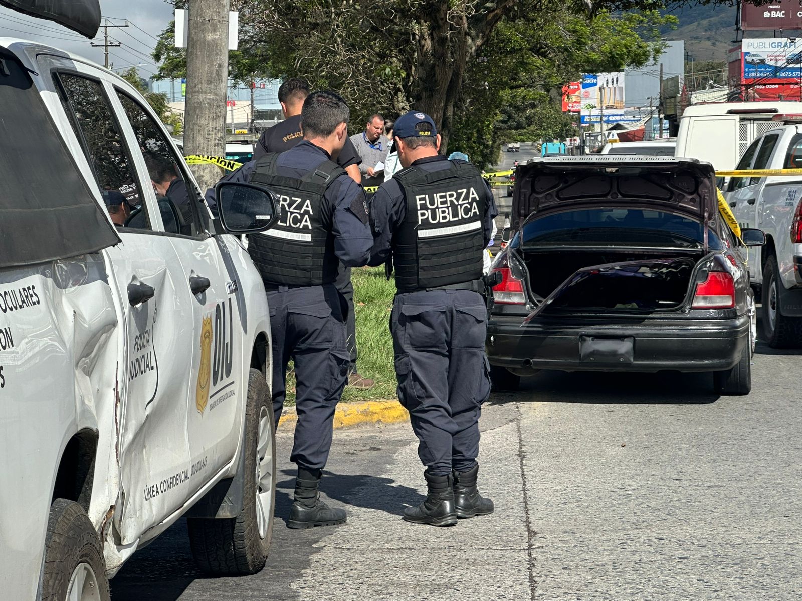 Discusión mortal en carretera: 7 fotos muestran la escena