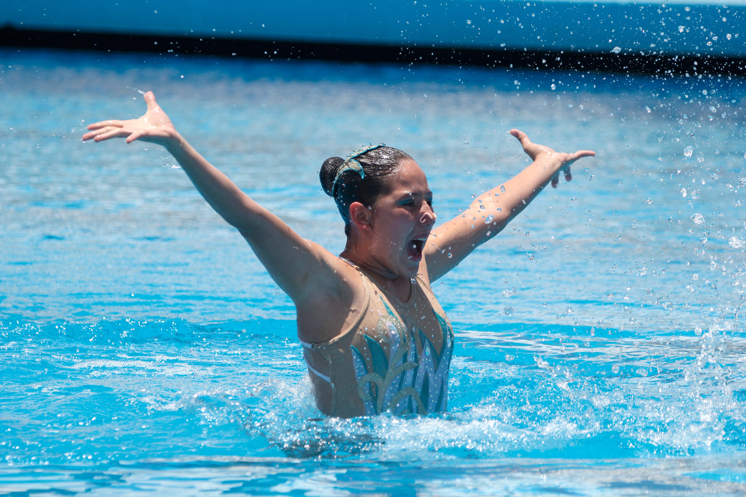 Natación artística se roba el espectáculo en La Sabana