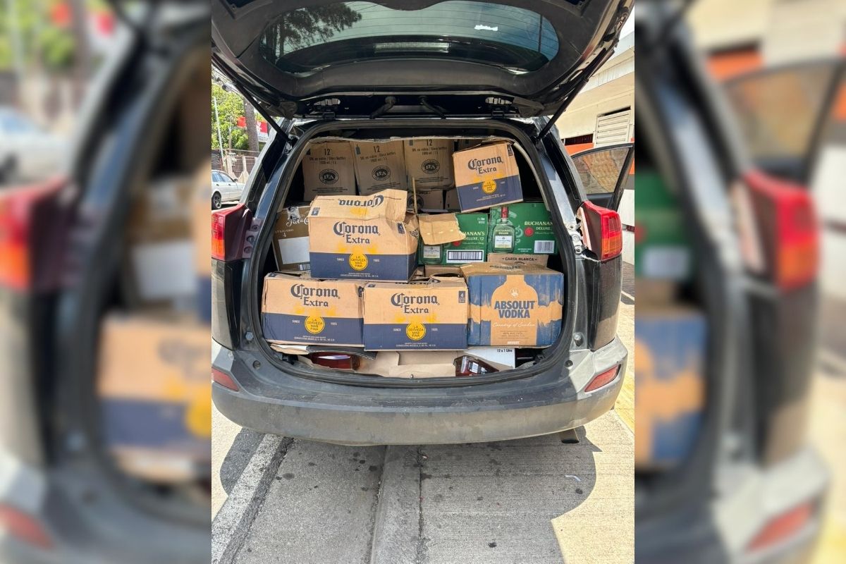 Decomisan más de 1400 unidades de licor en Santa Ana