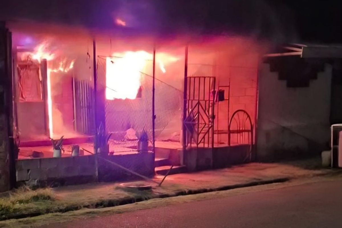 Tragedia en Los Chiles: hallan cuerpo de menor tras incendio en casa