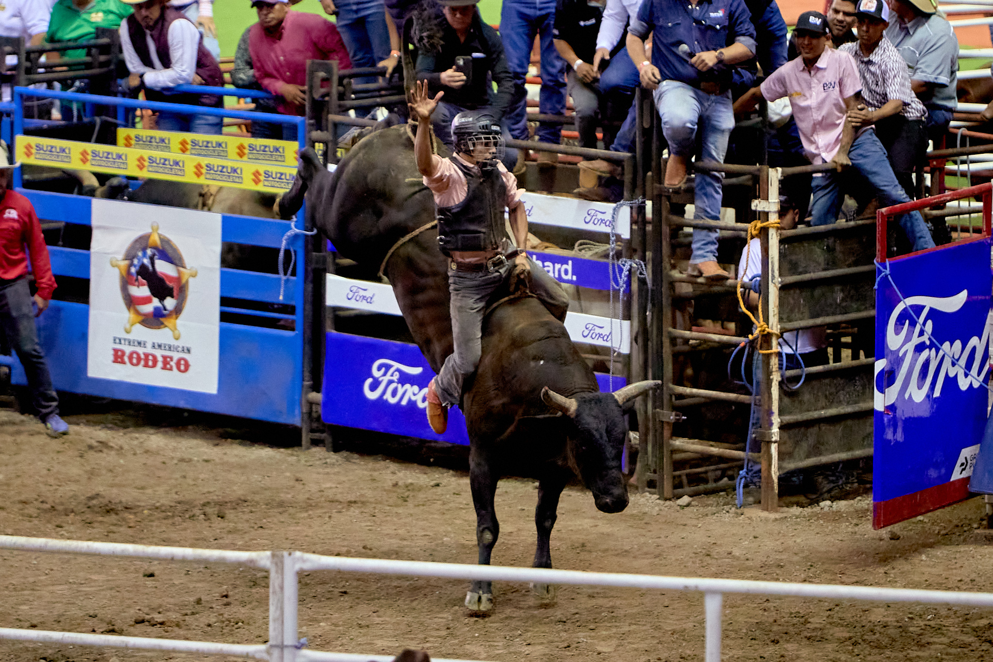 Extreme American Rodeo pondrá a prueba el talento y la valentía de los mejores jinetes