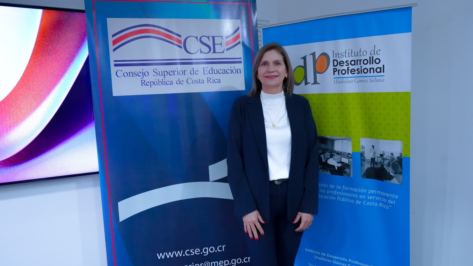 María Esther Camacho asumirá representación magisterial ante el CSE