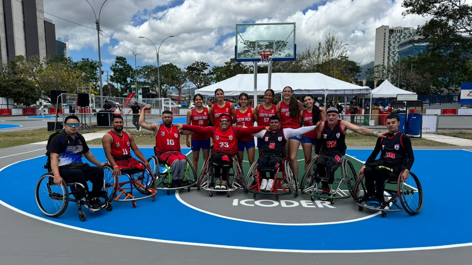 La Sabana estrenó renovadas canchas deportivas